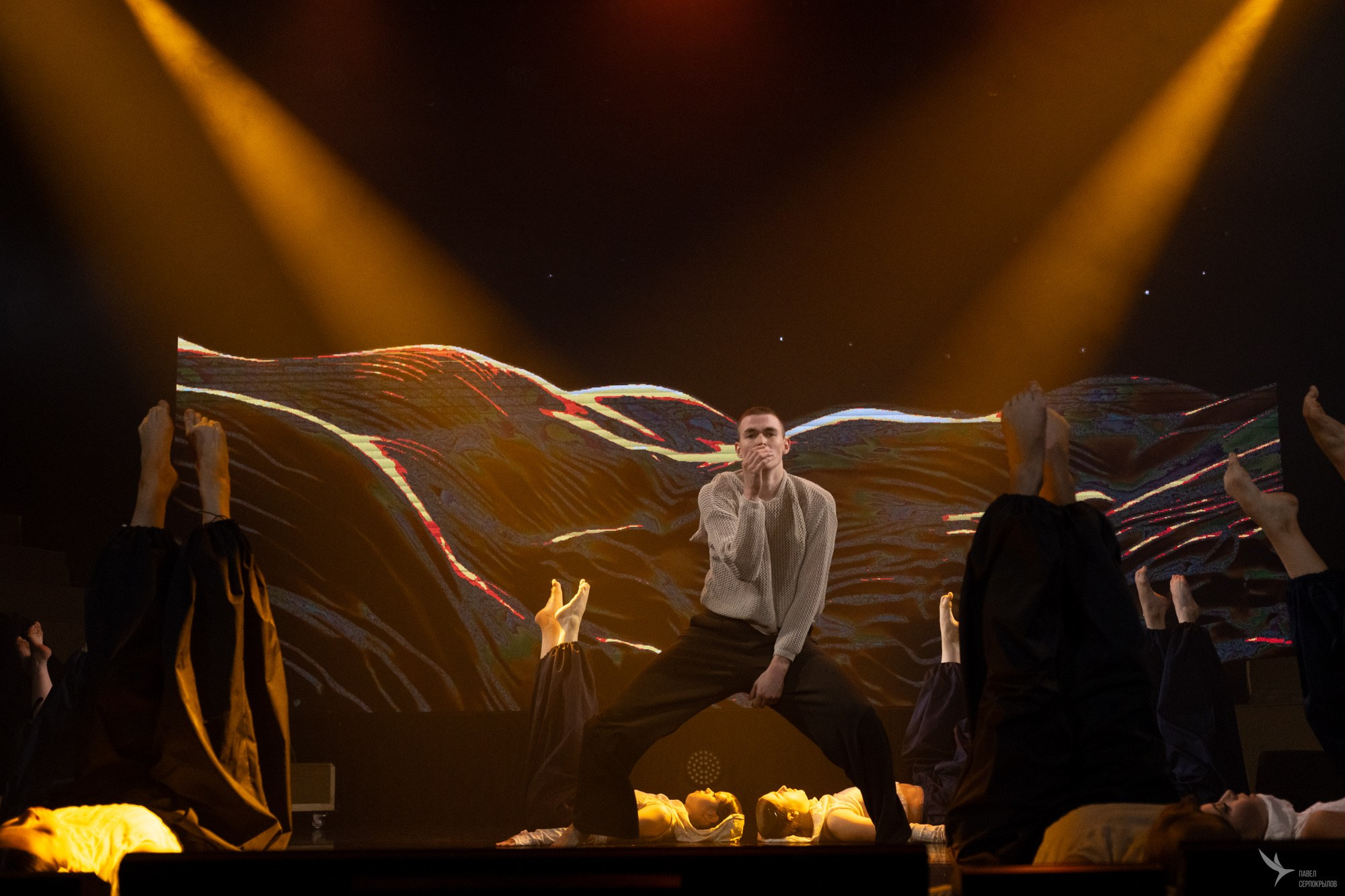 Пластический спектакль команды СЕВЕР «Голос ветра. Молчание мрамора». Репортажный фотограф в Казани Павел Серпокрылов