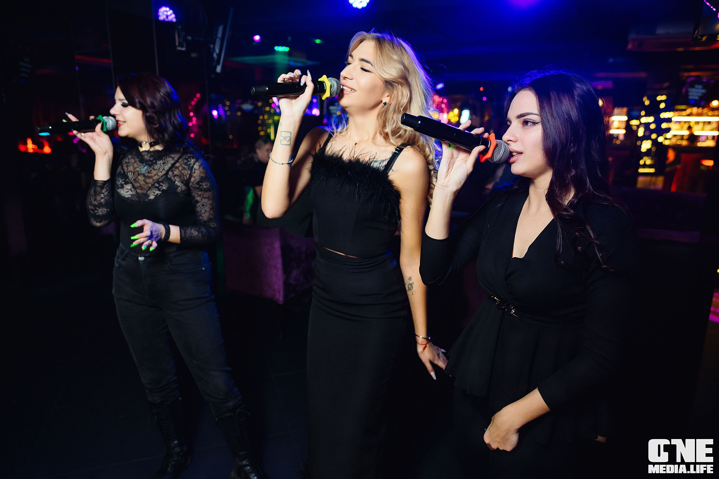 Фоторепортаж из караоке-клуба Эйфория. One Media Life: фоторепортажи, фотоотчеты с мероприятий и заведений