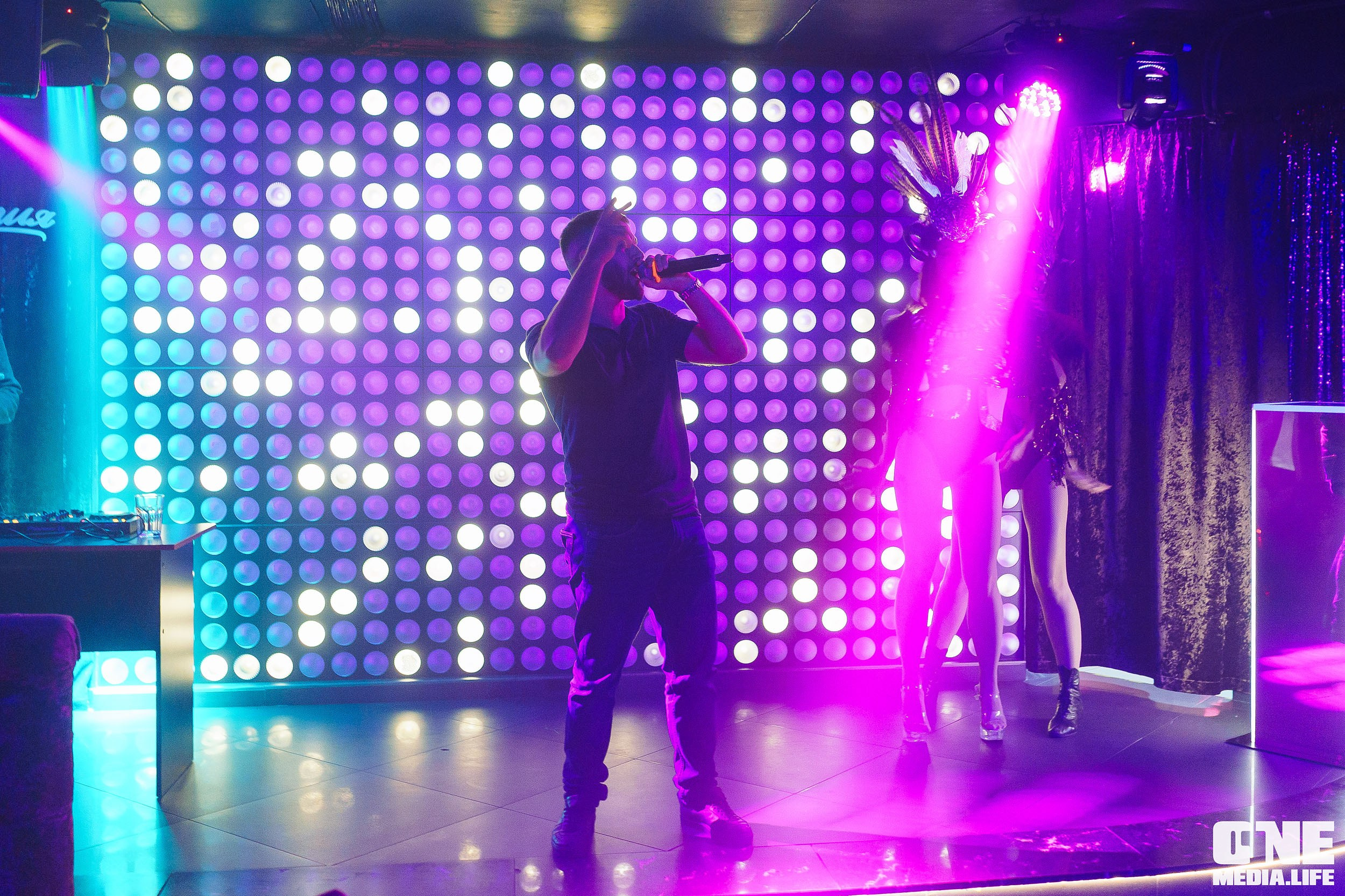Фоторепортаж из караоке-клуба Эйфория. One Media Life: фоторепортажи, фотоотчеты с мероприятий и заведений