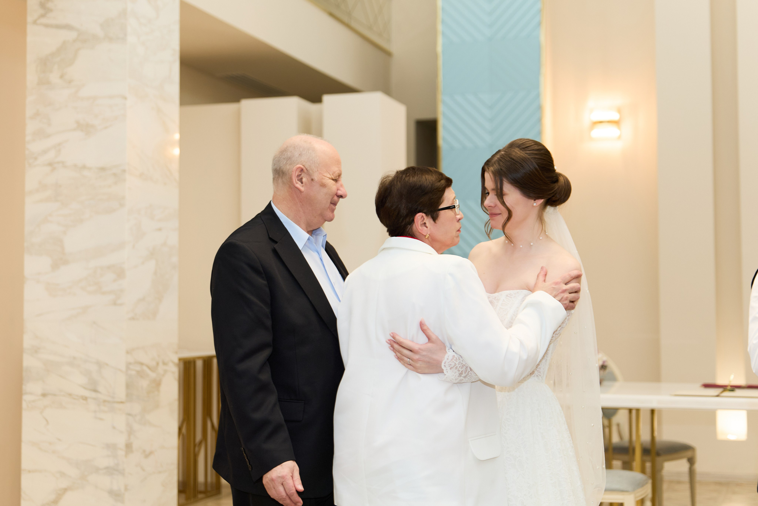 Классические сборы в отеле. Роспись в 4 ЗАГСе и съемка в оранжерее Цицина РАН. Любовь Юсупова. Фотограф