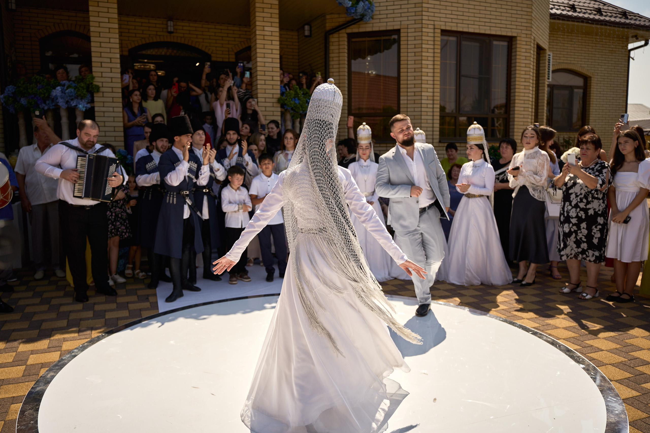 АДЫГСКАЯ СВАДЬБА. ТВИНС СТУДИО — лучшие свадебные фотографы и видеографы в Краснодаре