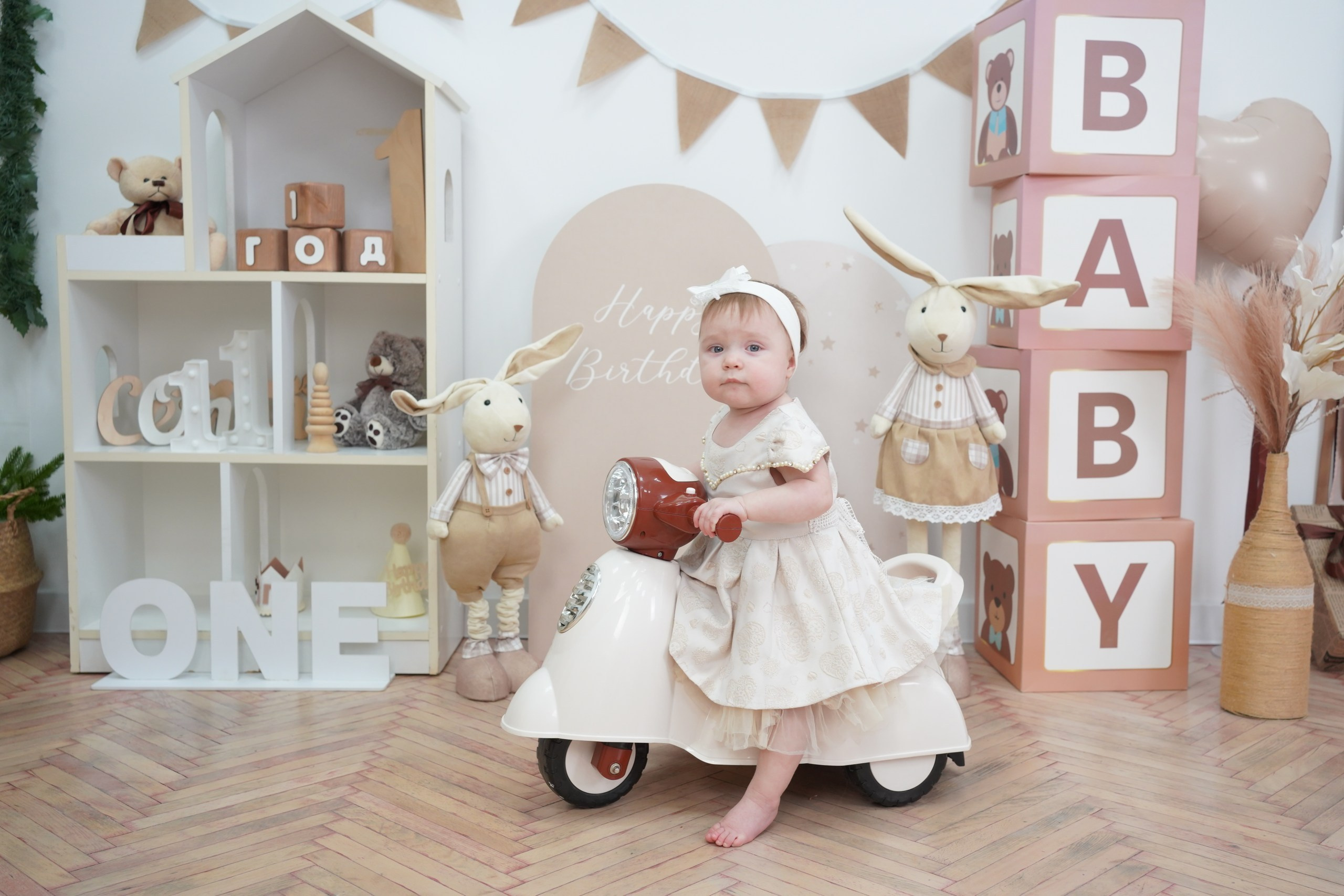 Наши Новые Фотозоны. Детская Фотостудия ГОДОВАСИКИ в Санкт-Петербурге фотосесия на годик