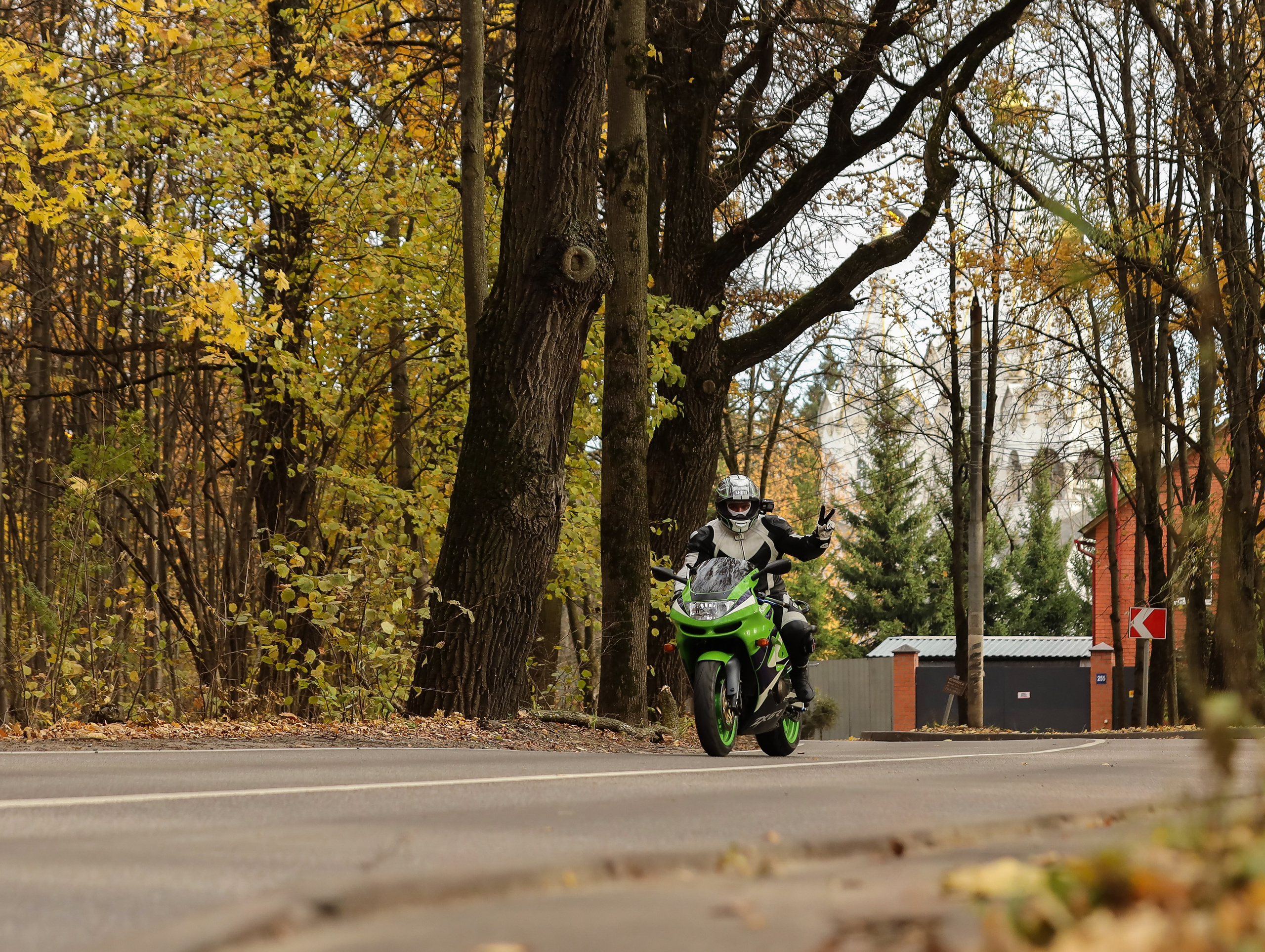 Виталий Kawasaki ZX6R. Фотограф Антон Чупринин