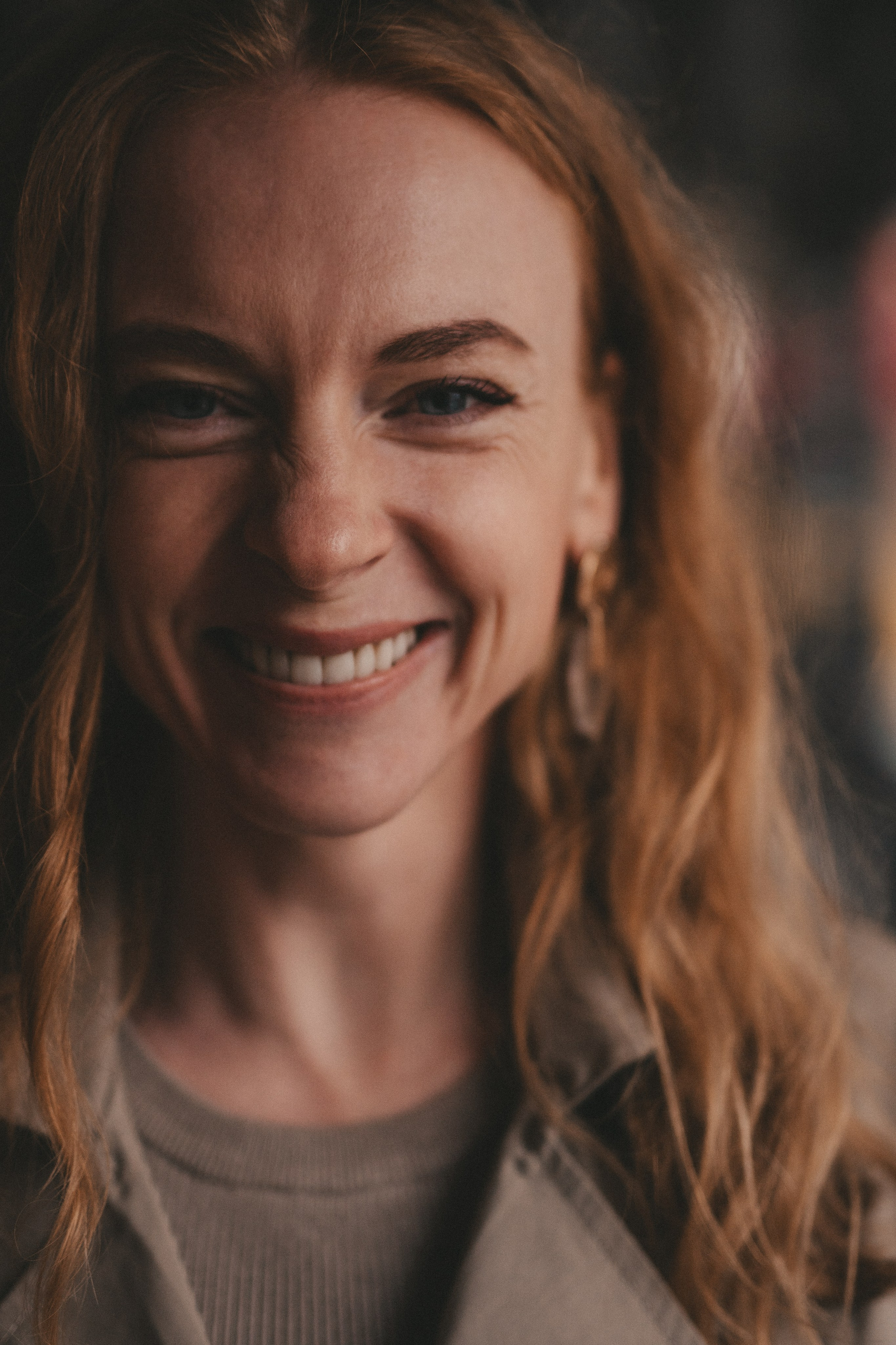 Женский уличный портрет во Владивостоке. Портретный и семейный фотограф во Владивостоке Светлана Мухильченко