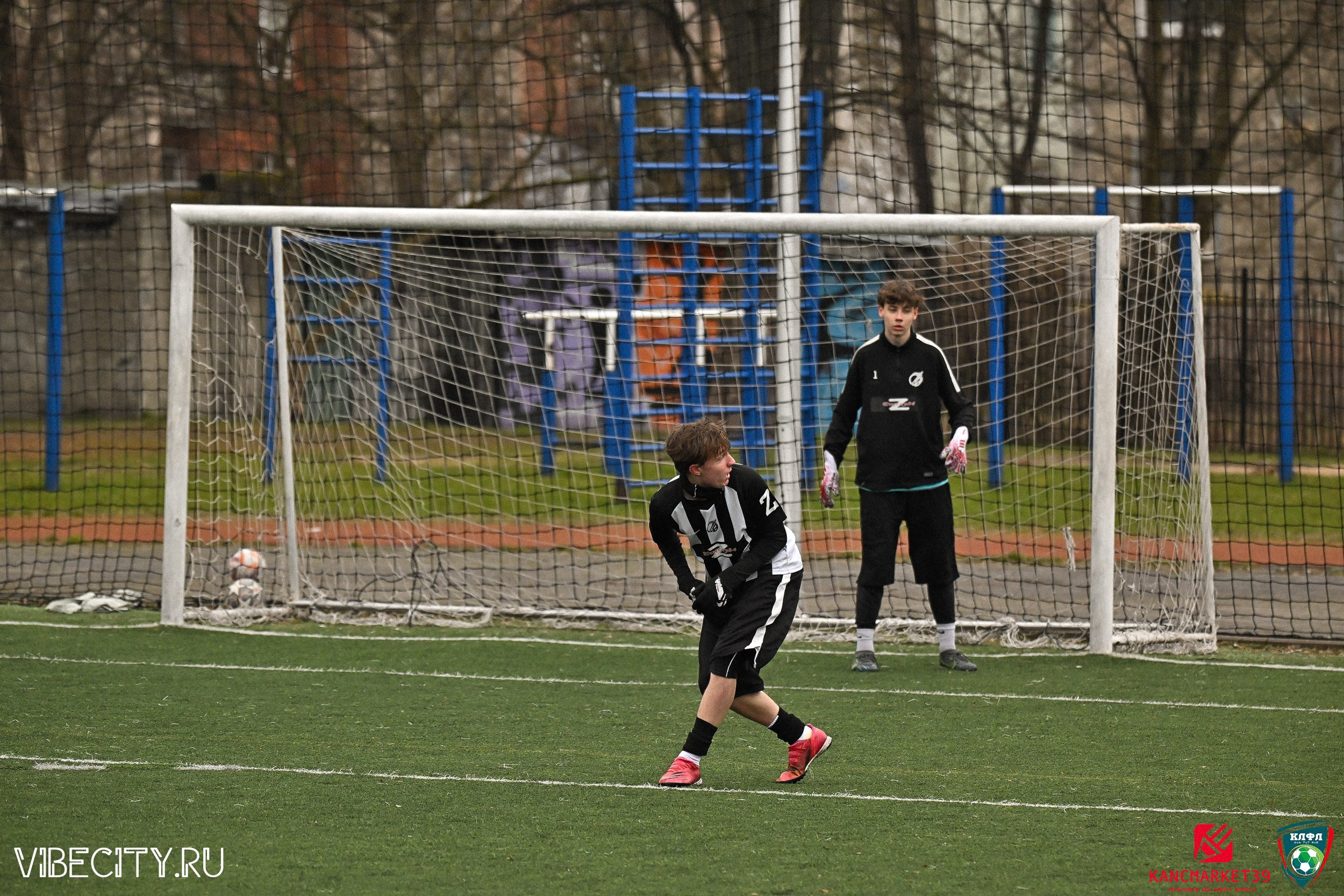 XX ЧЕМПИОНАТ КАЛИНИНГРАДСКОЙ ЛФЛ КАНЦМАРКЕТ39 сезона 2024–2025 гг. VIBECITY.RU Вайб Сити Ру Фоторепортажи Фотоотчеты Калининград