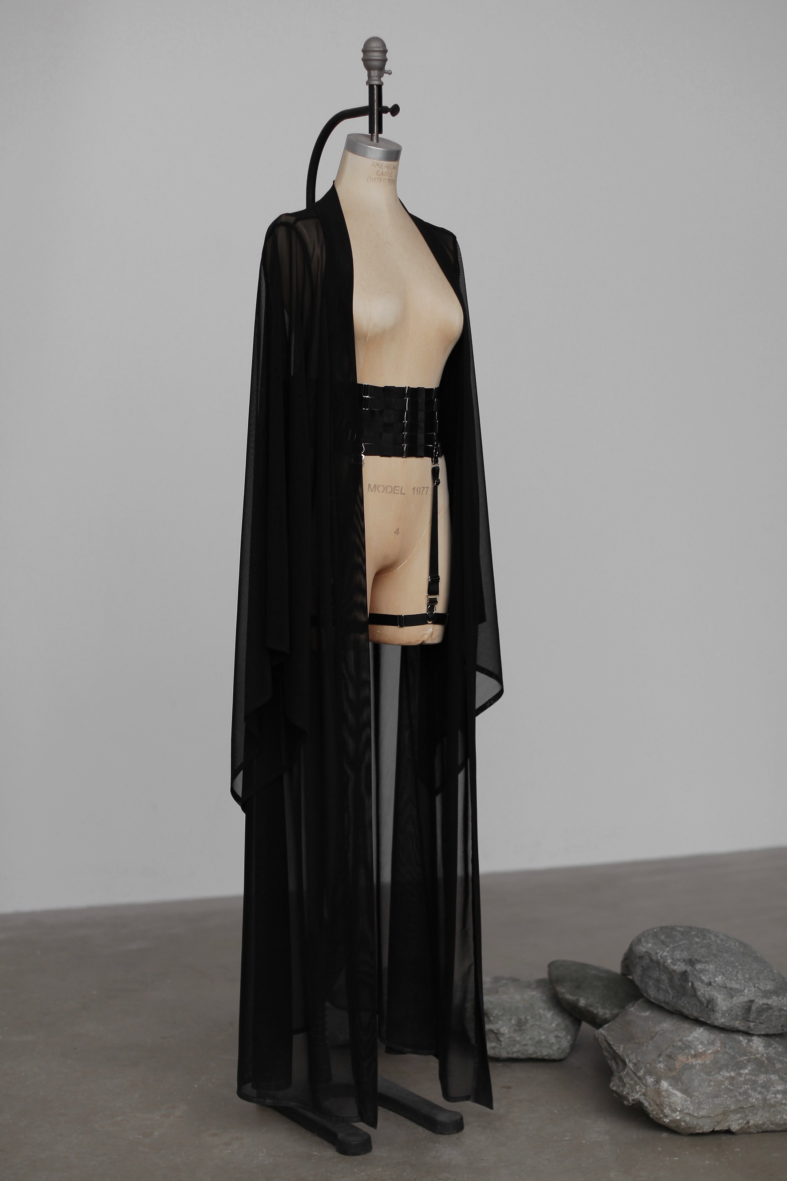 Комплект 'Dark Fetiche'. Лиза Бродская — фотограф в Москве