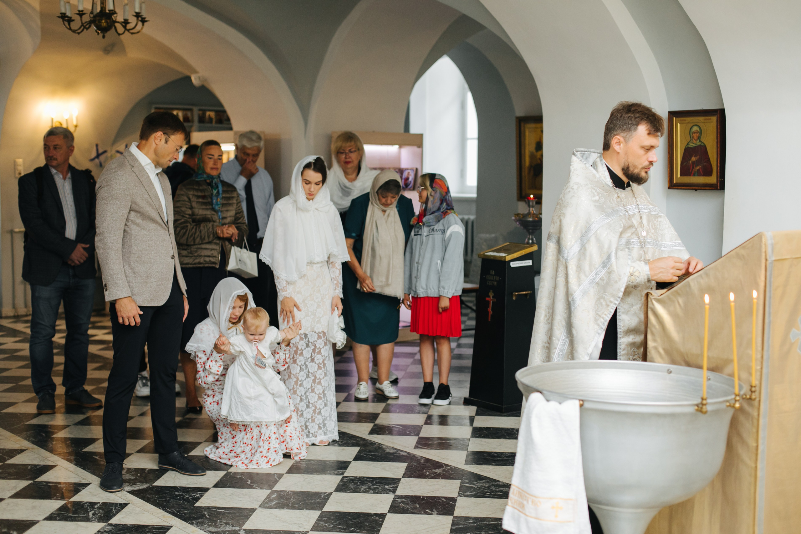Крещение церковь Трех Святителей СПб. Фотограф на крещение в Санкт Петербурге