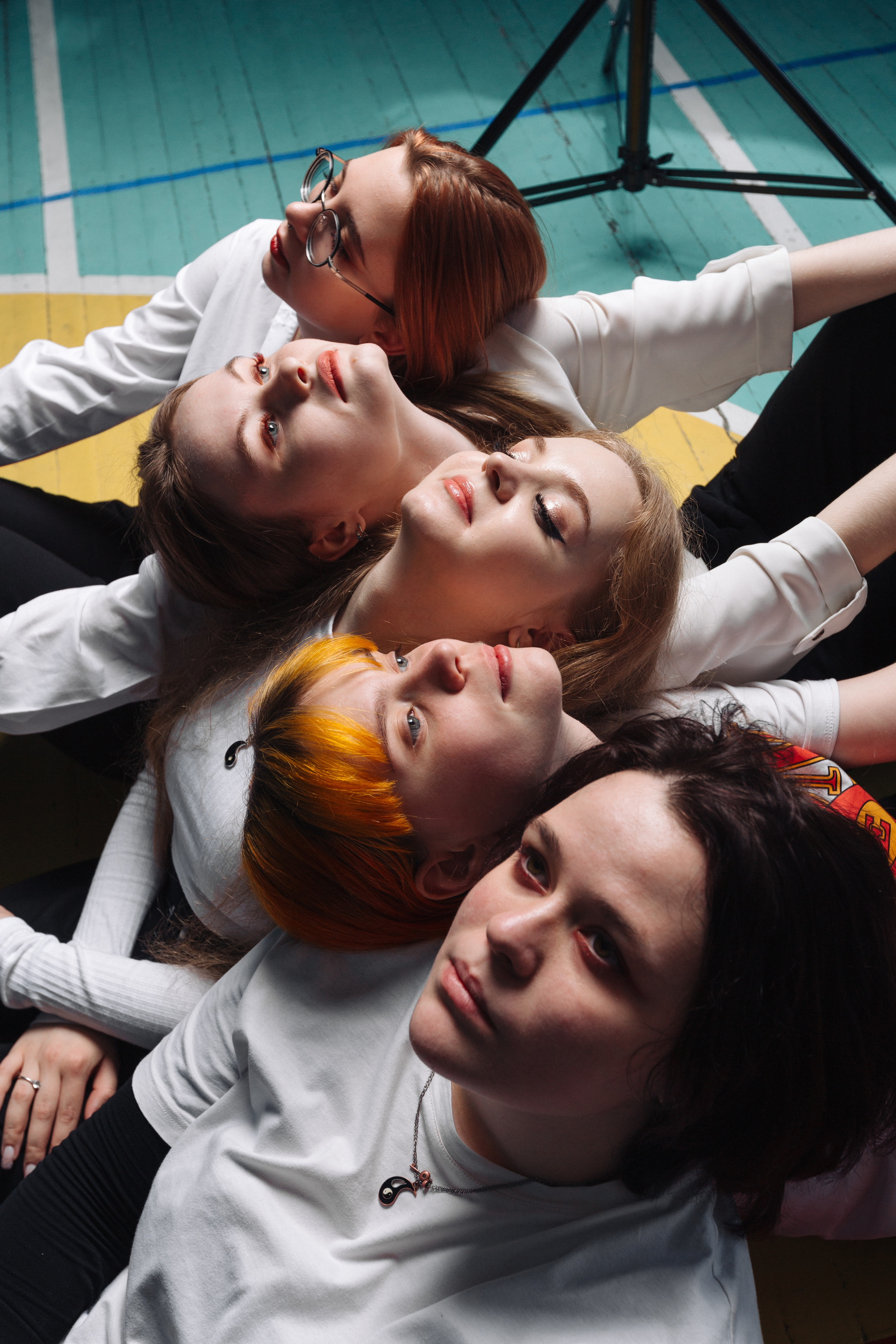 выпускные альбомы по приятным ценам, заказать можно у нас, фотокот камчатка. альбом учителю в подарок!