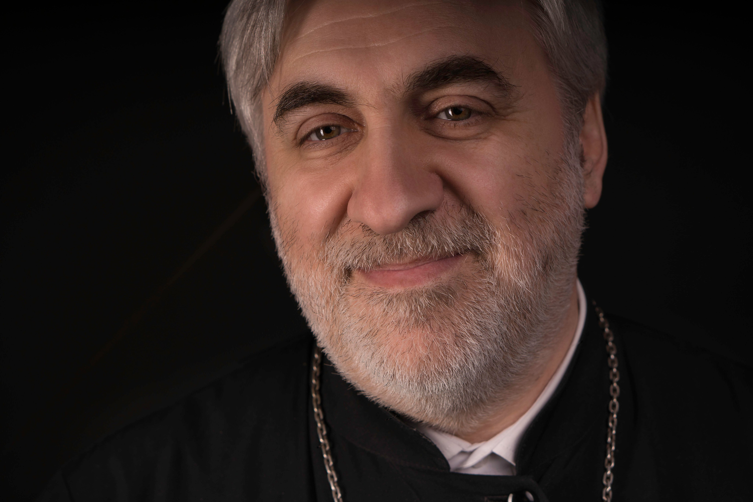 ФОТОГРАФ РАДОСТИ Фотосессия в студии СПб. Портретный фотограф — Юрий Торлопов