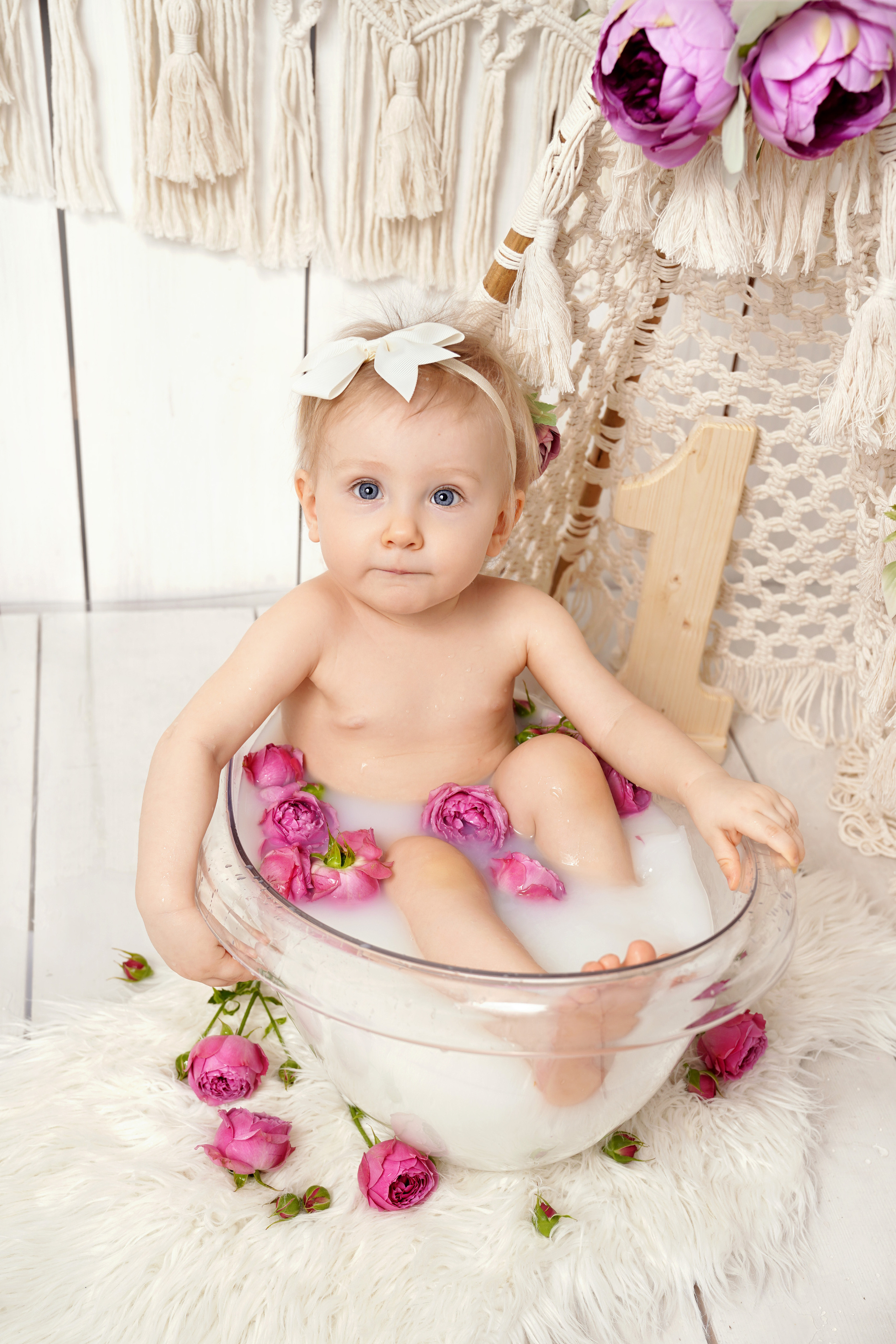 Фотосессия ГОДОВАСИЕ. Фотограф новорожденных, детей до года и беременных в Симферополе