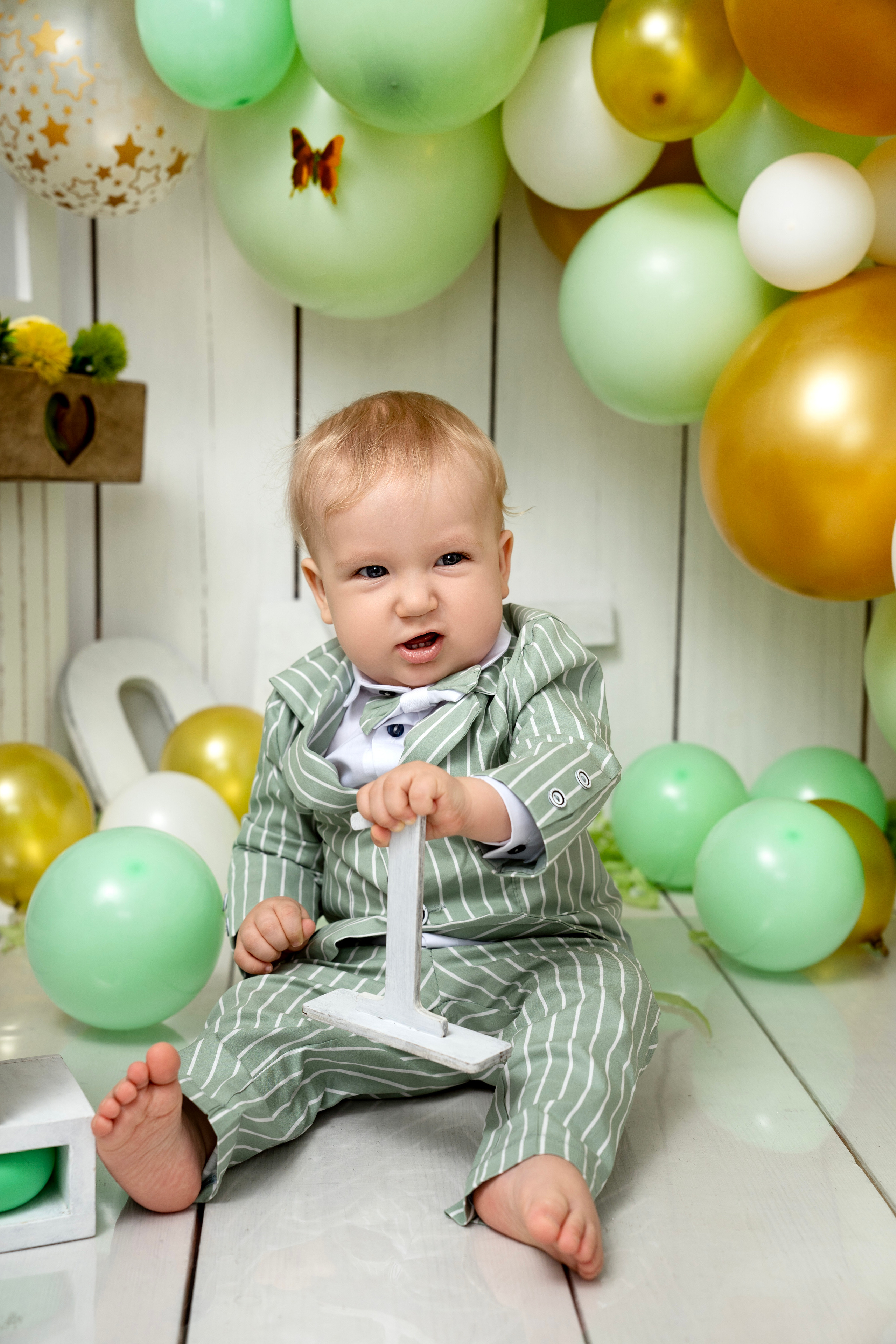 Фотосессия ГОДОВАСИЕ. Фотограф новорожденных, детей до года и беременных в Симферополе