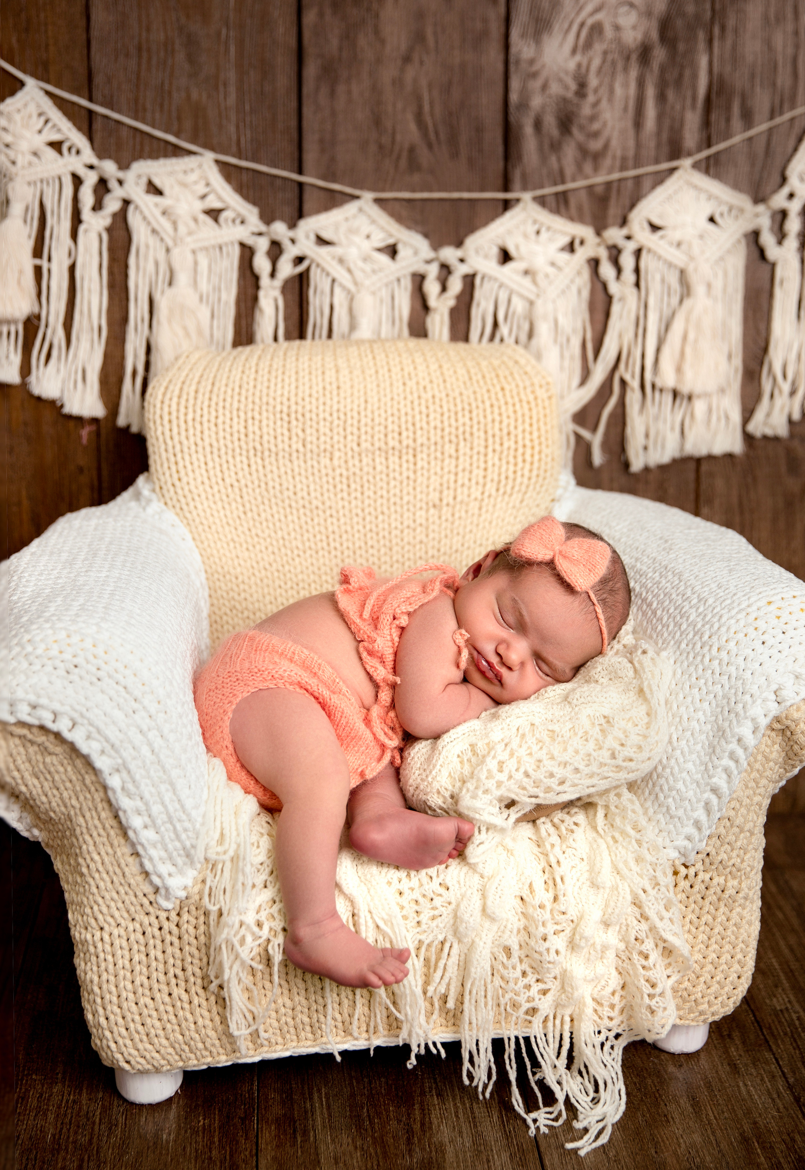 Фотосессия новорожденного (newborn). Фотограф новорожденных, детей до года и беременных в Симферополе