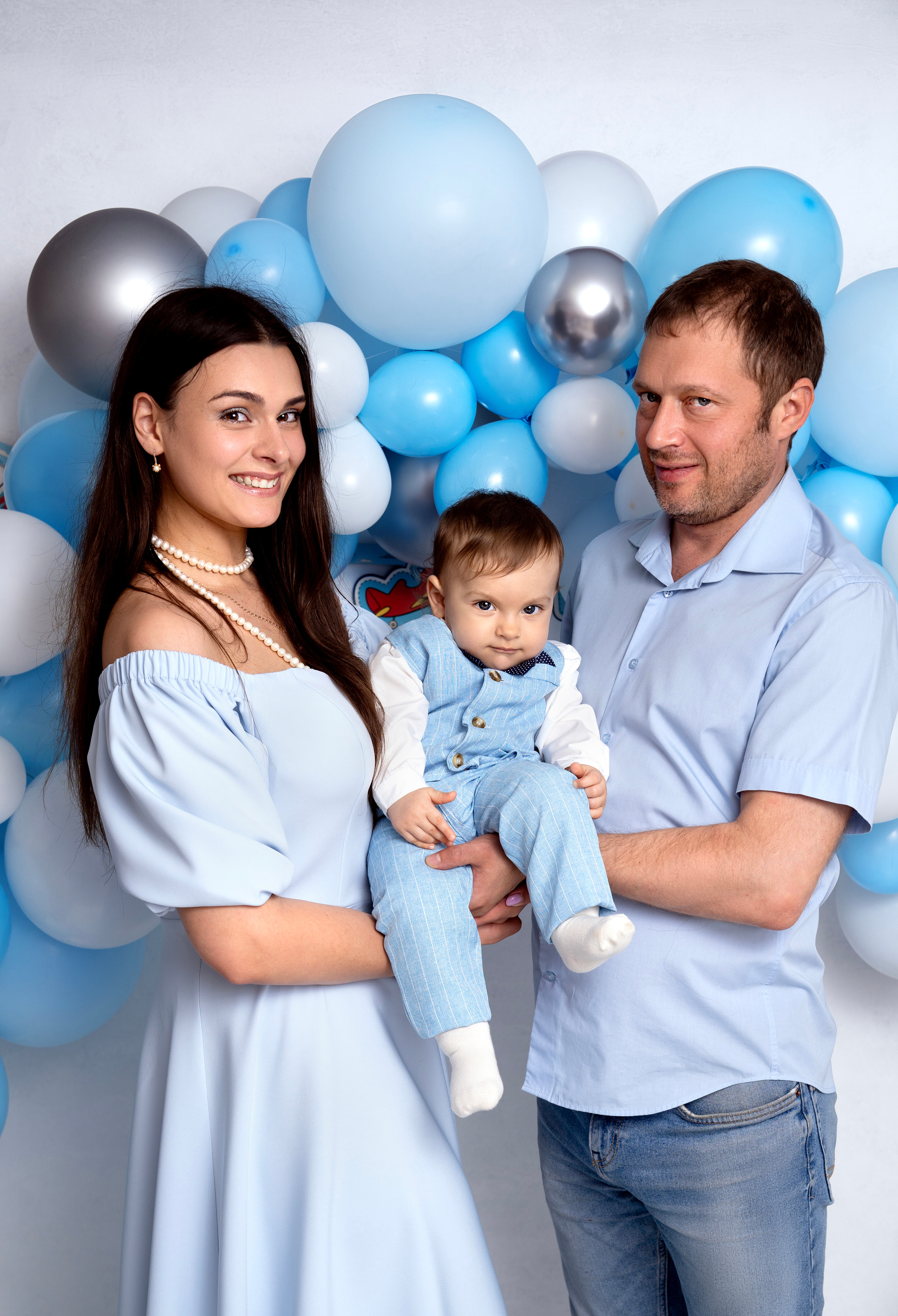 Фотосессия ГОДОВАСИЕ. Фотограф новорожденных, детей до года и беременных в Симферополе