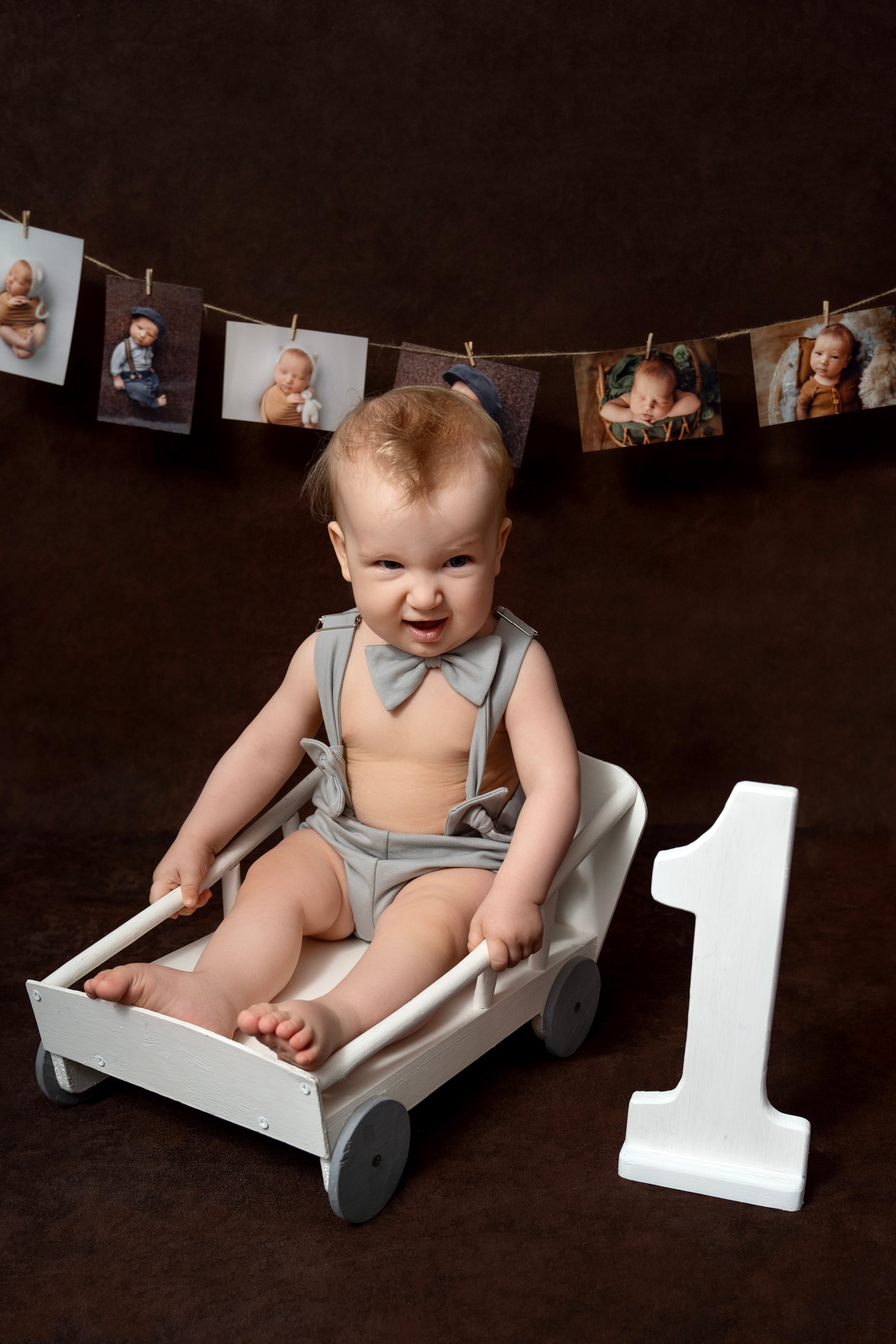 Фотосессия ГОДОВАСИЕ. Фотограф новорожденных, детей до года и беременных в Симферополе