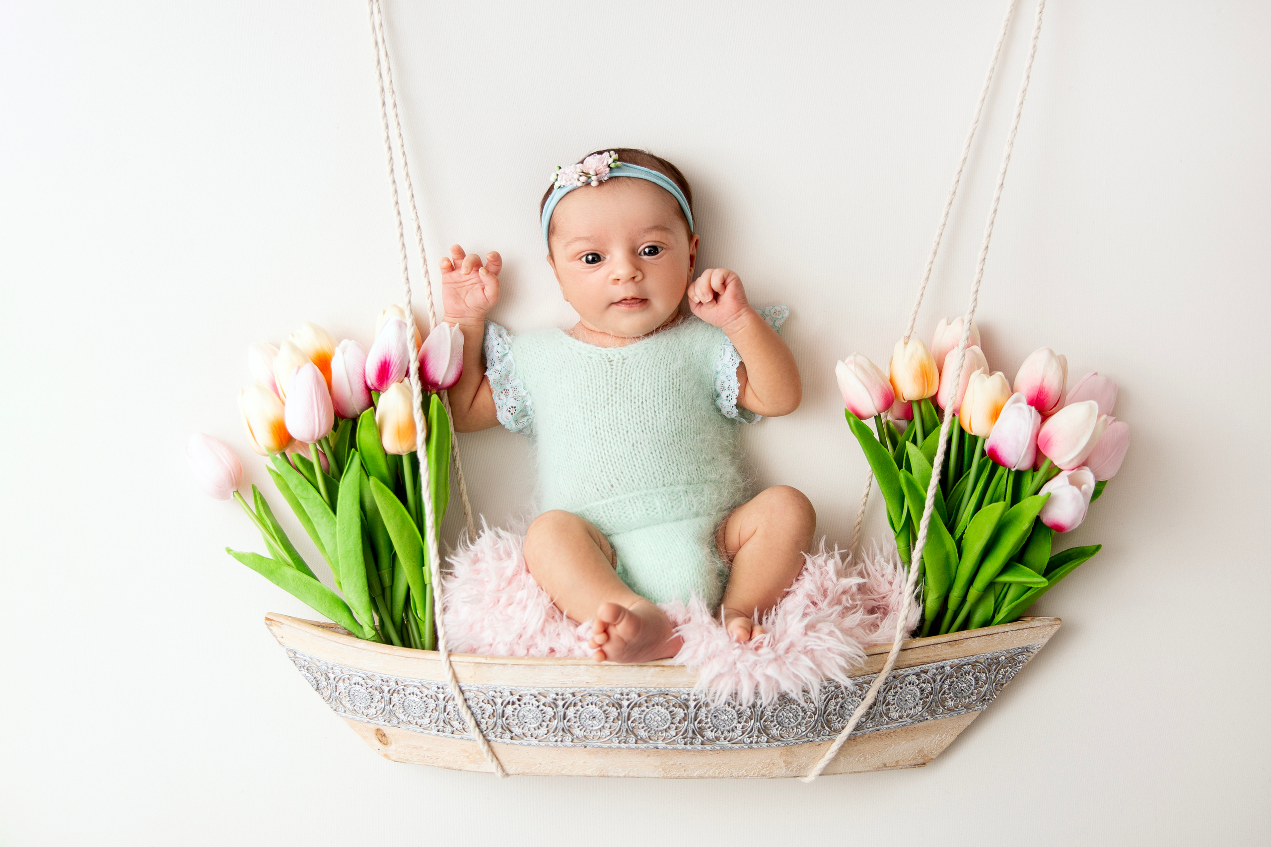 Фотосессия новорожденного (newborn). Фотограф новорожденных, детей до года и беременных в Симферополе