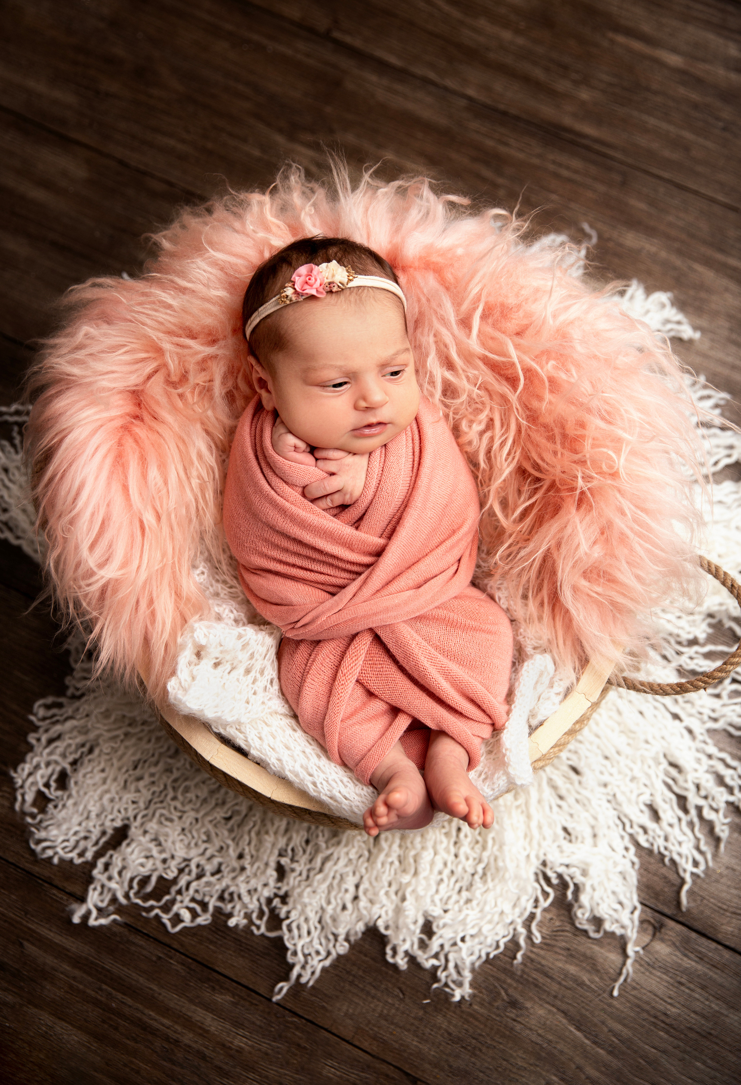 Фотосессия новорожденного (newborn). Фотограф новорожденных, детей до года и беременных в Симферополе