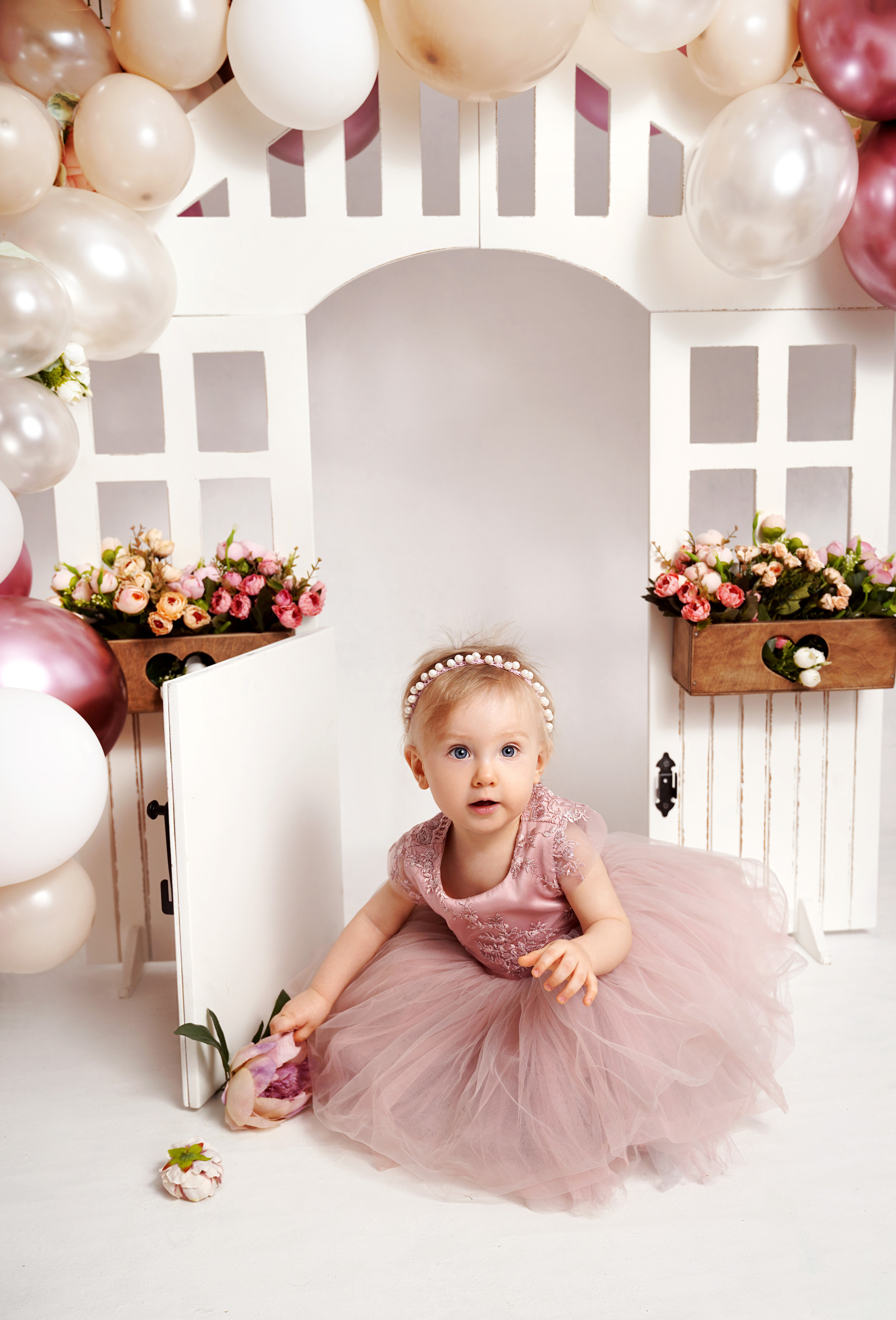 Фотосессия ГОДОВАСИЕ. Фотограф новорожденных, детей до года и беременных в Симферополе