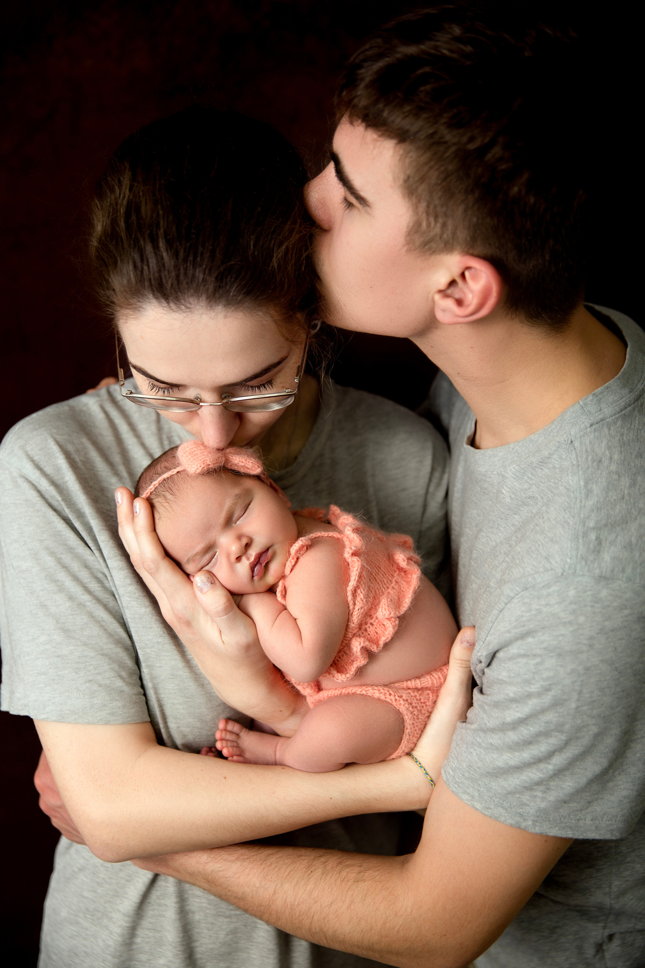 Фотосессия новорожденного (newborn). Фотограф новорожденных, детей до года и беременных в Симферополе