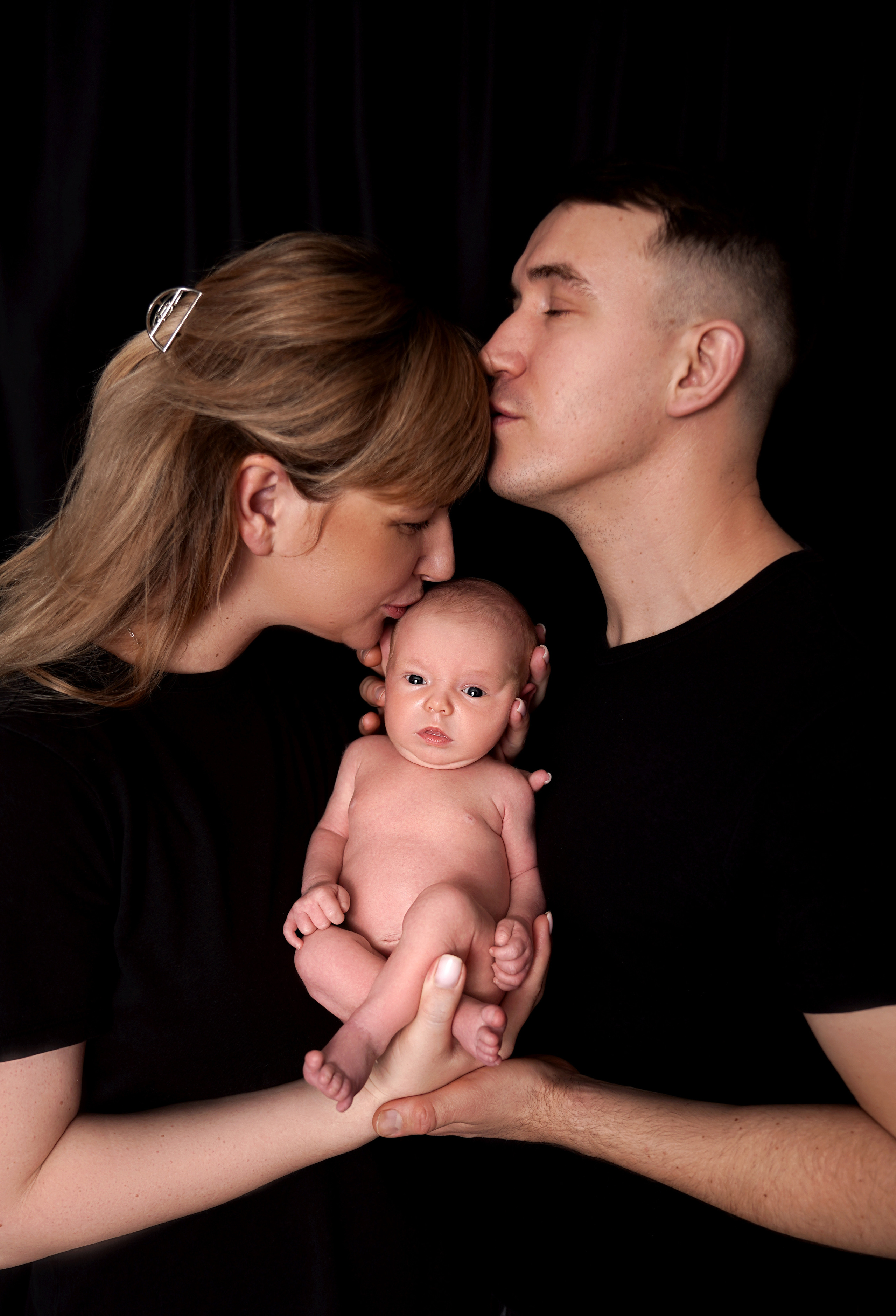 Фотосессия новорожденного (newborn). Фотограф новорожденных, детей до года и беременных в Симферополе