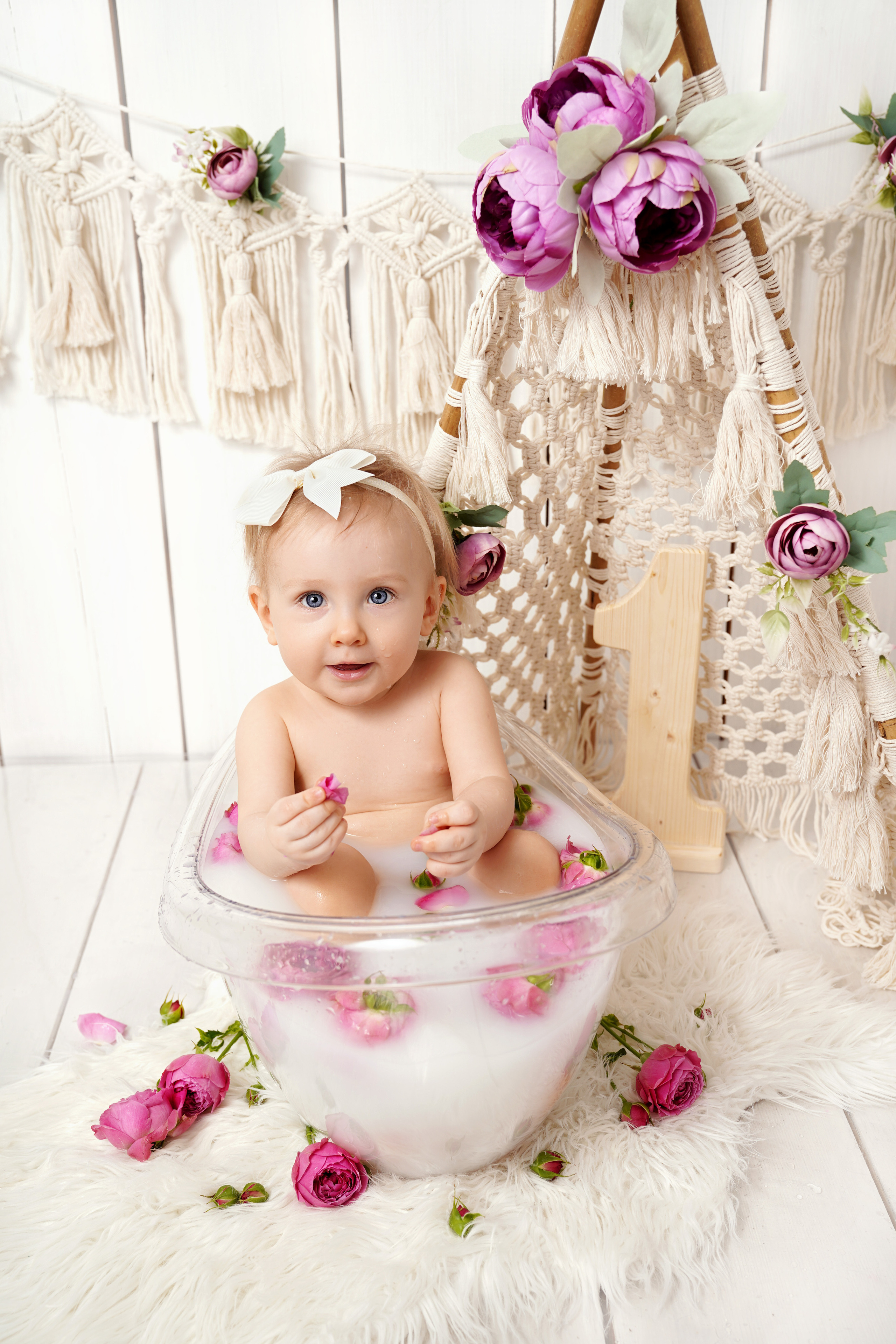 Фотосессия ГОДОВАСИЕ. Фотограф новорожденных, детей до года и беременных в Симферополе