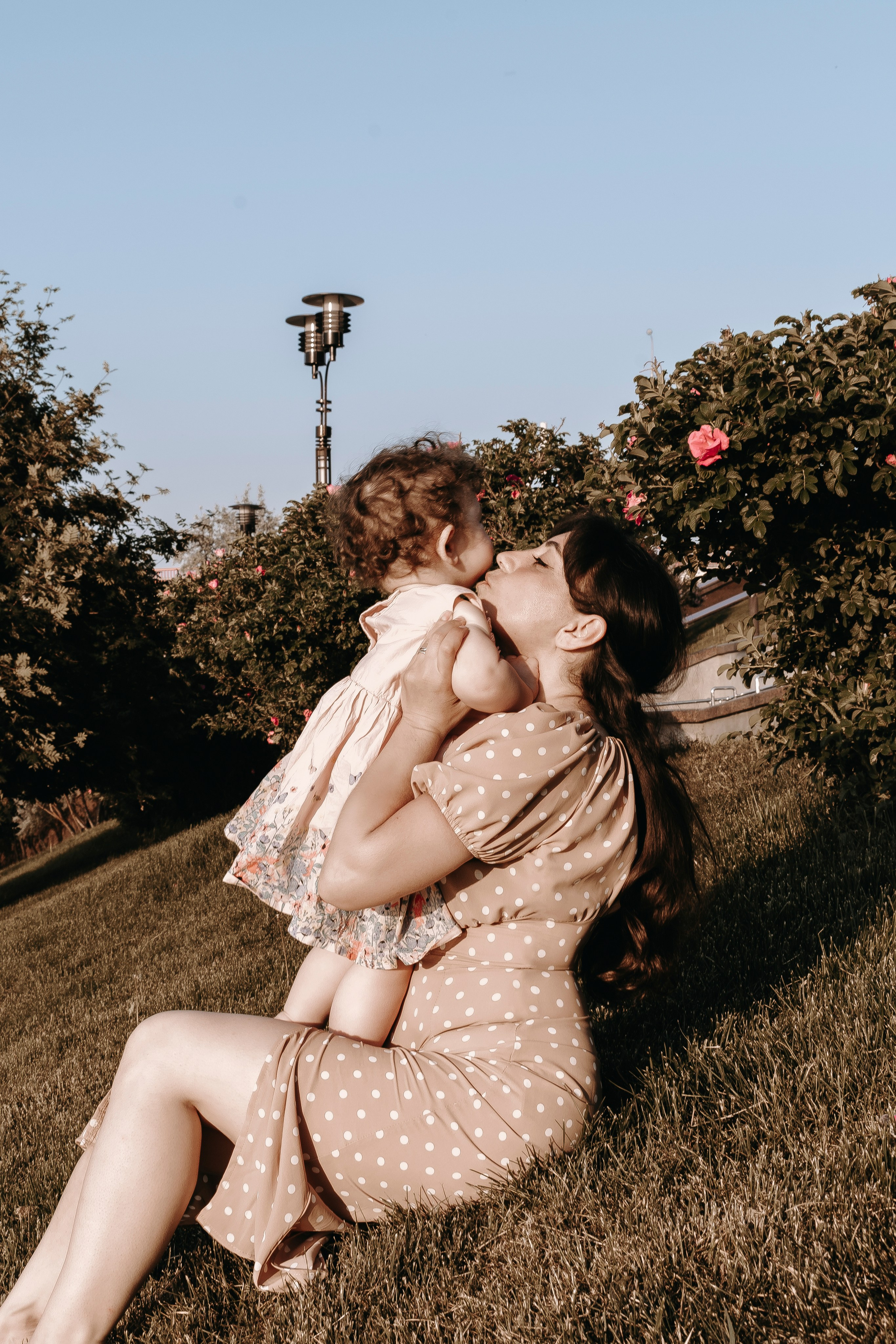 Семейная летняя фотопрогулка (Шушаник). Портретный фотограф Кристина Саргсян