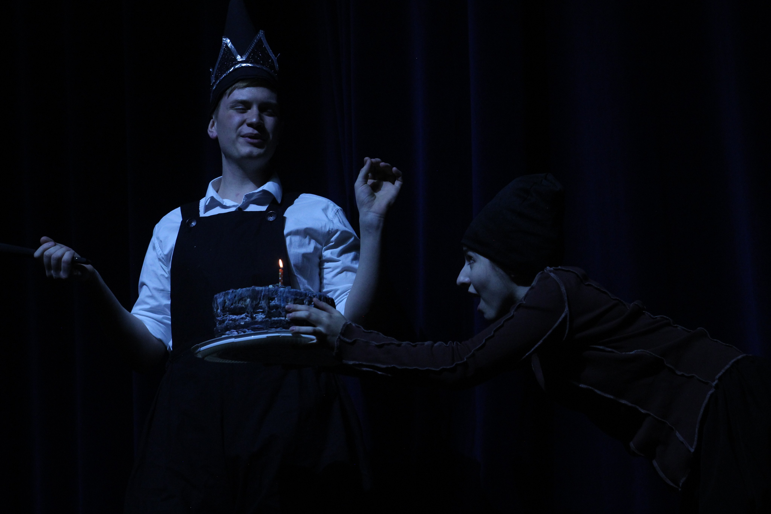 БЕЛОСНЕЖКА И СЕМЬ ГНОМОВ студенческого театра 5 БУКВ. Фотокрыжовник. Снимаем, дружим, путешествуем