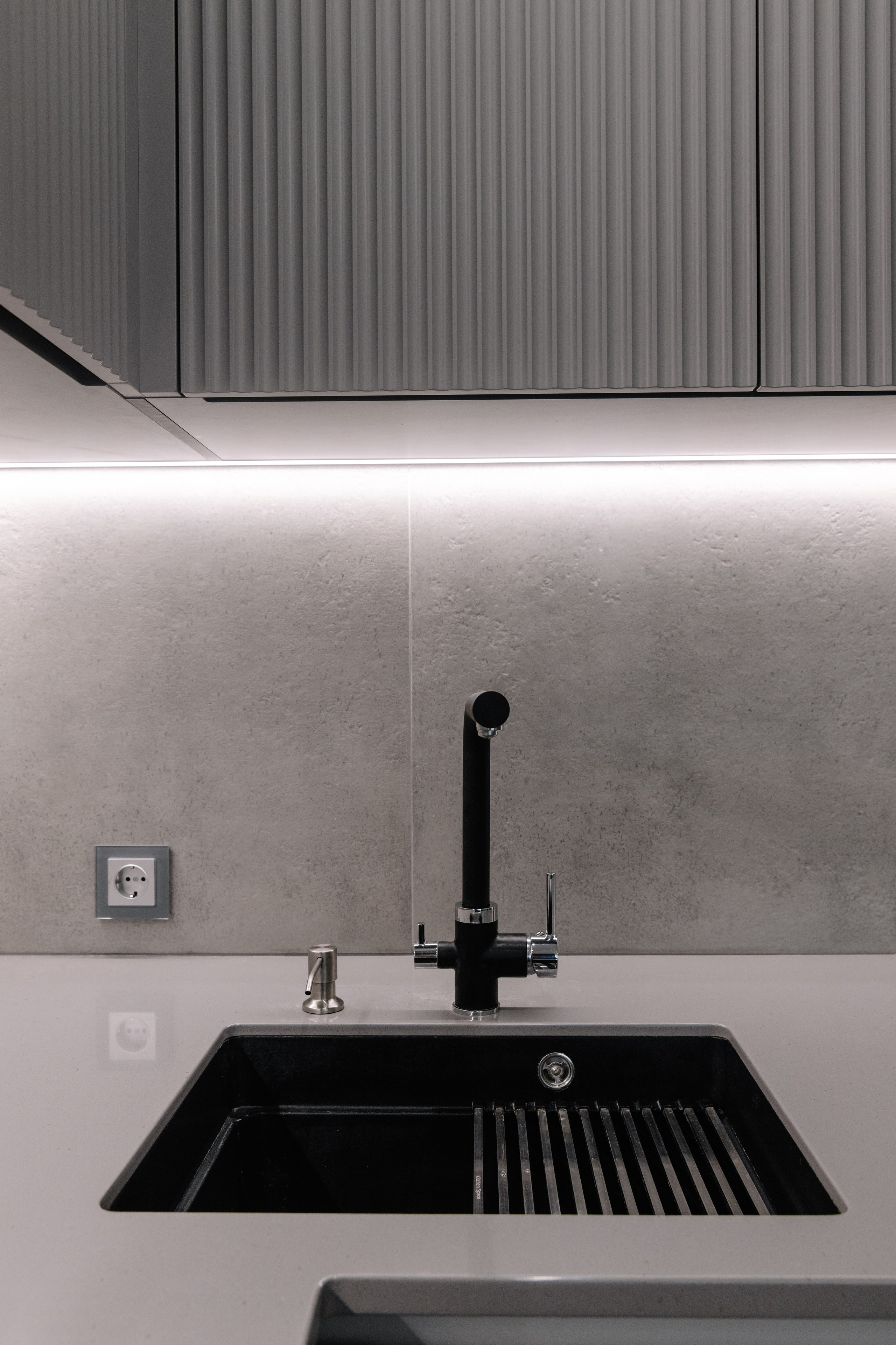 Кухня на заказ в Томске Шевченко. ГУДРУМ — Мебель на заказ в Томске | Кухни | Шкафы | Стулья и Столы