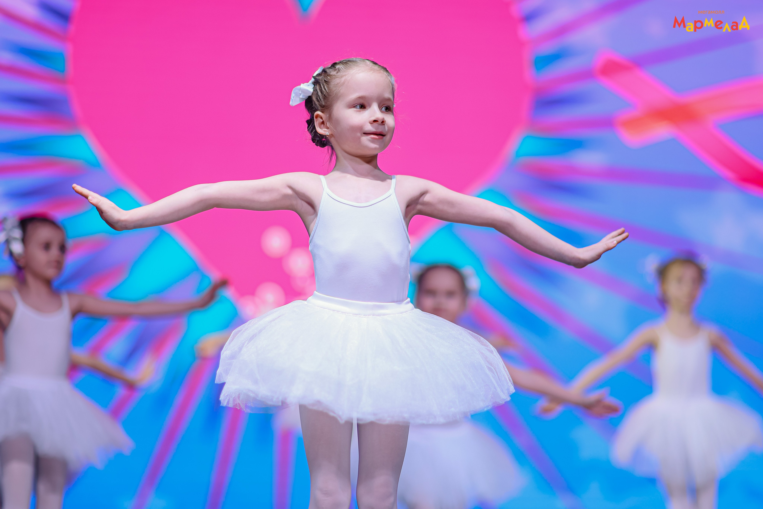 14.02 Любовь без границ в Мегамолл Мармелад. Команда специалистов в мире фотографии и видео. Детский фотограф, семейный фотограф