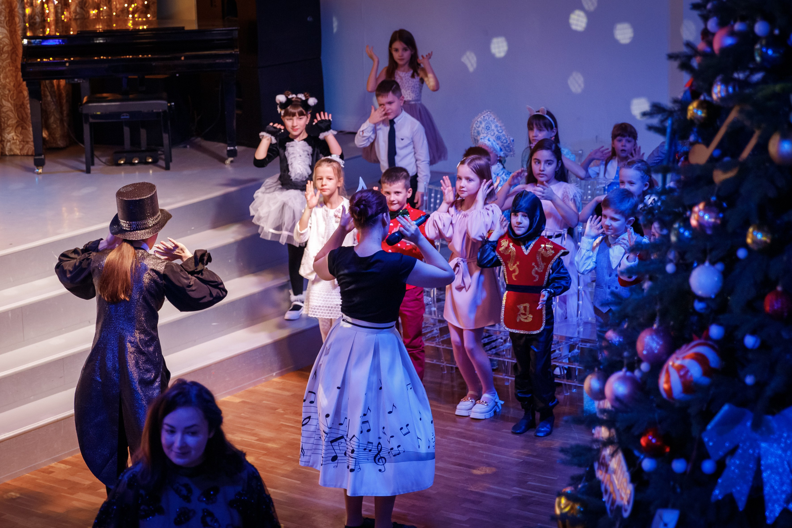 Новый год МЭЦ артстудия Успех. Марина Ушакова. Фотограф. Выпускные альбомы. г. Краснодар