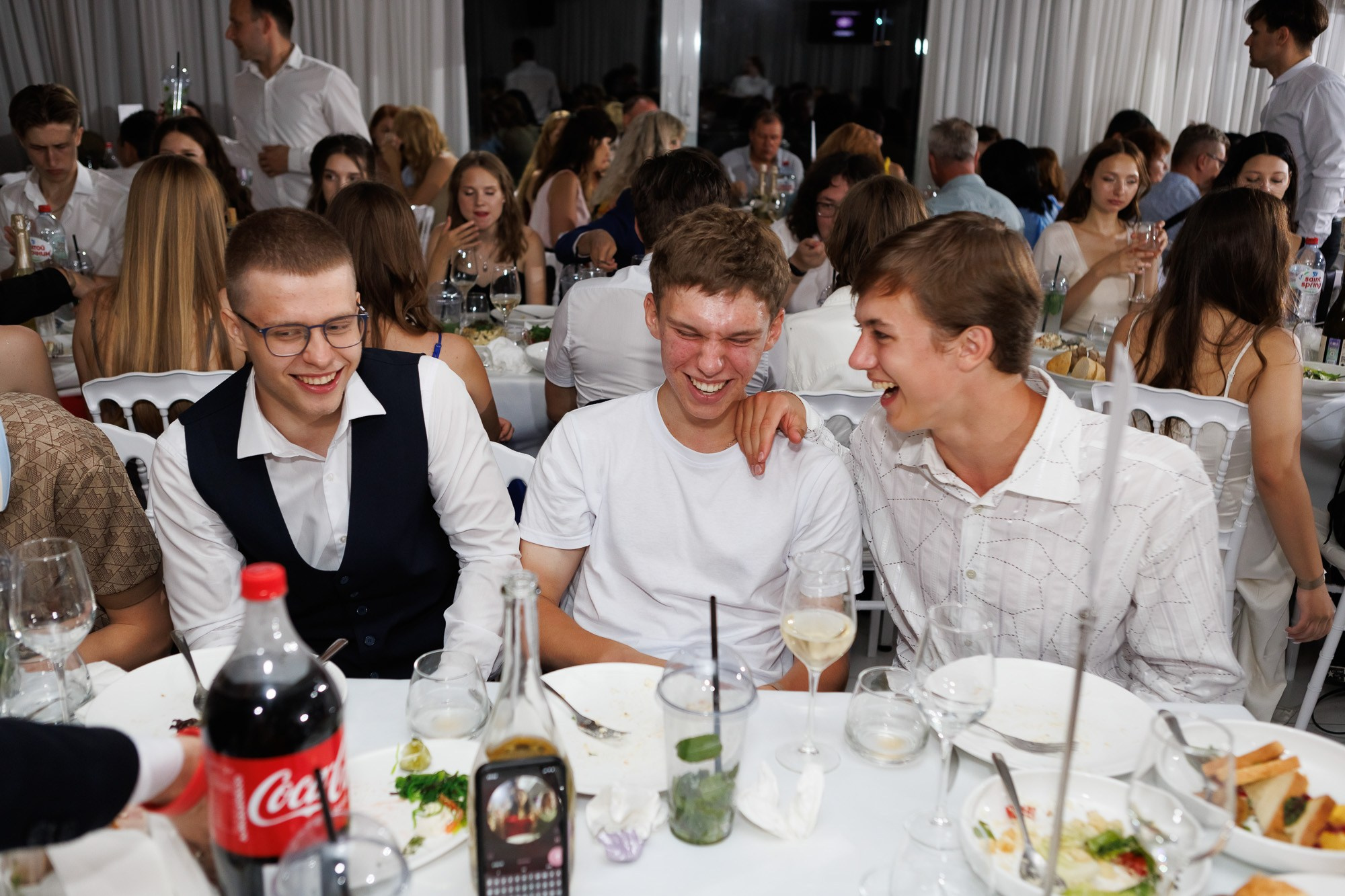 Выпускной вечер в Севастопольской гимназии № 1 имени А. С. Пушкина. Свадебный фотограф, фотосъемка в Крыму, Севастополе, Симферополе, Ялте