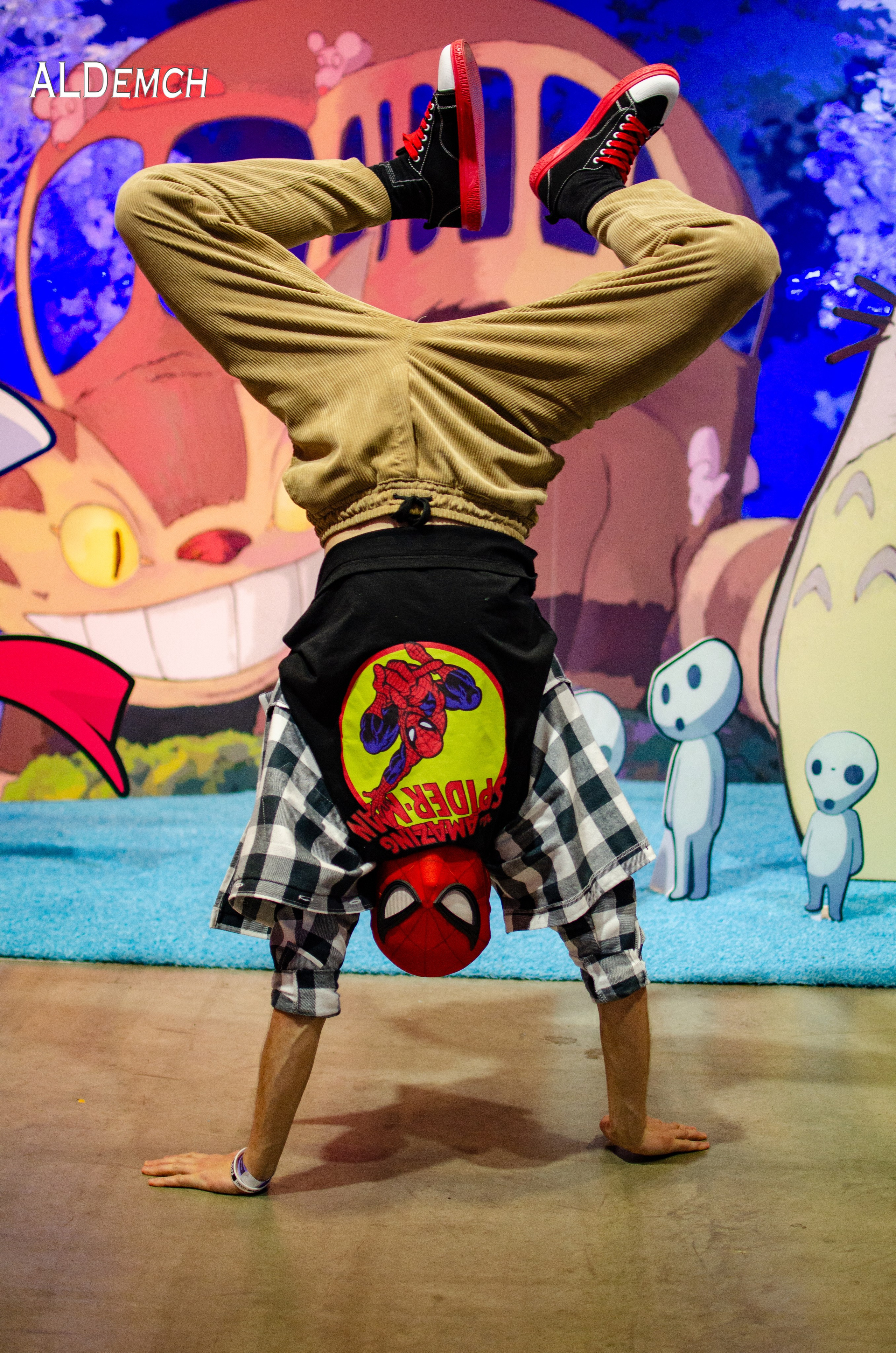 Марвел комикс картинки персонажей и косплей фото в России