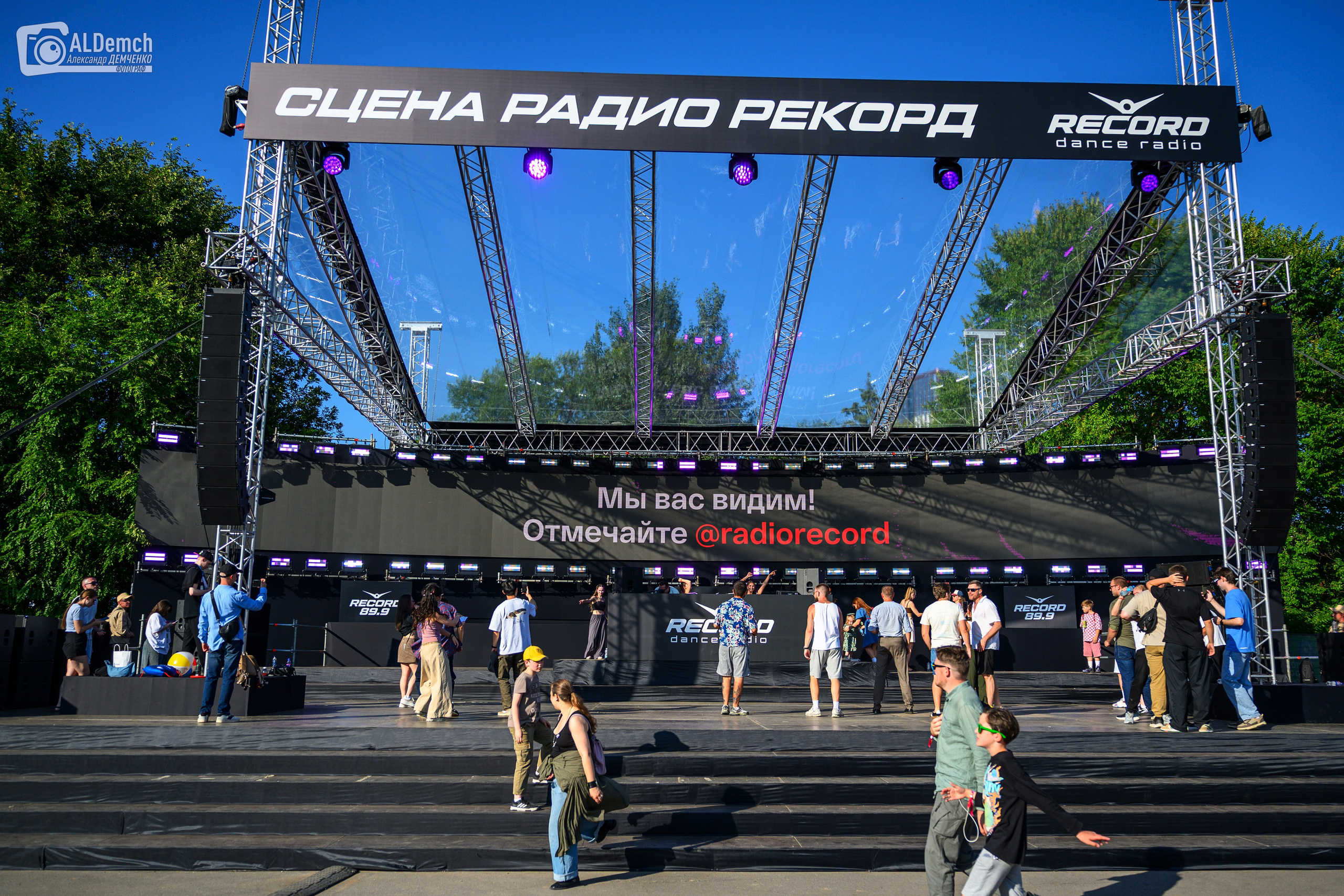 ВК фест 2026 Москва ВДНХ фото косплея в парке 18 и 19 июля