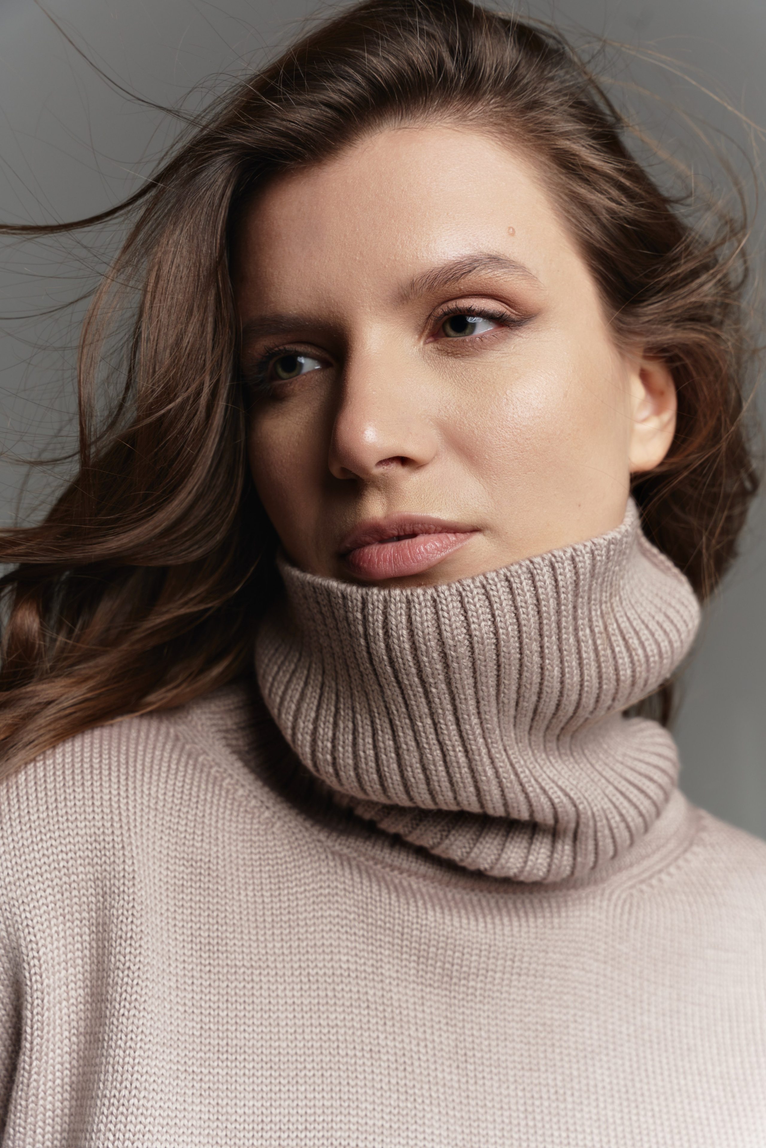 Модель Полина Новосибирск. Коммерческий фотограф для маркетплейсов Wildberries и Ozon в Новосибирске — фото и видео для брендов