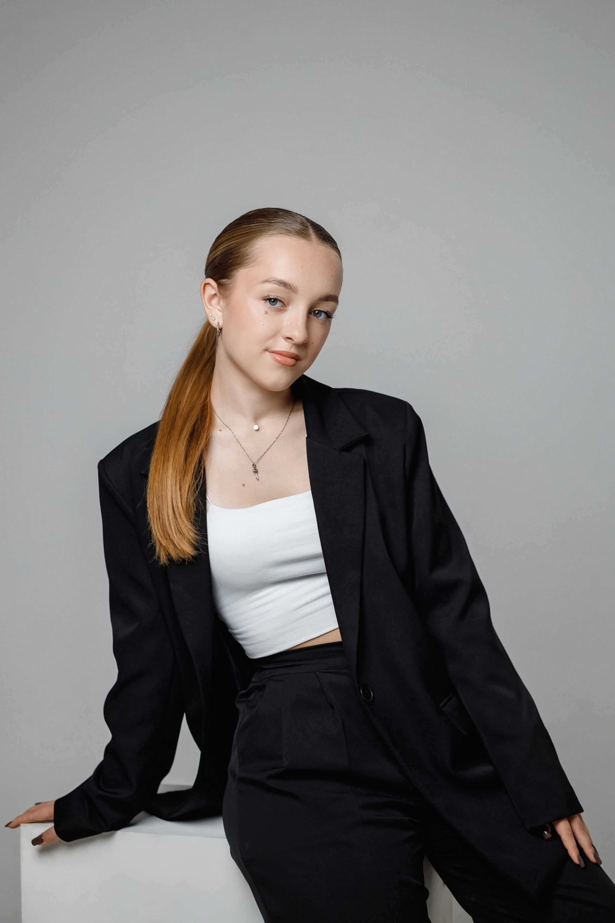 Трюмо подробности