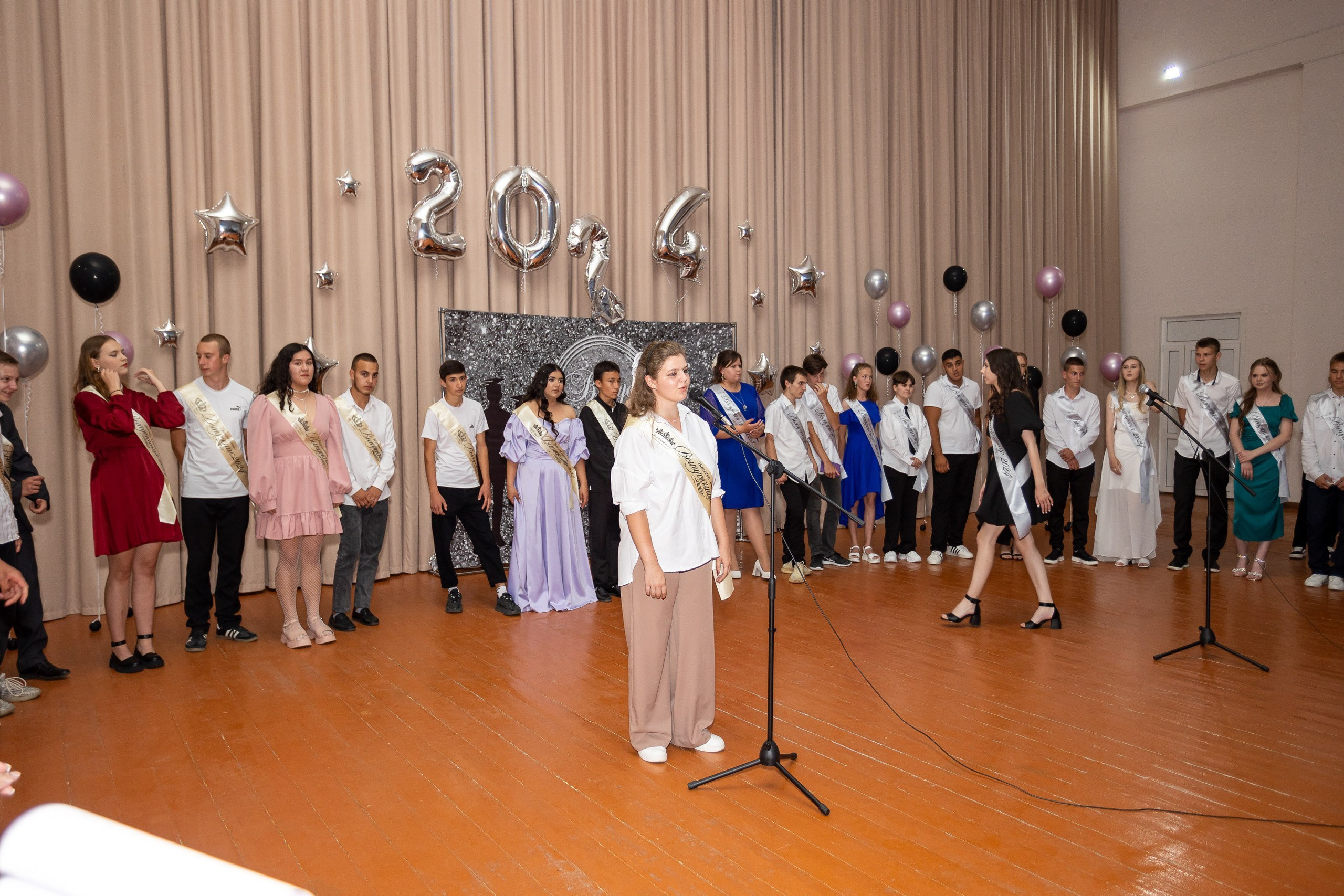 Вручение аттестата 2024 г. Выпускные альбомы Майкоп, Краснодар Елена Золотарева