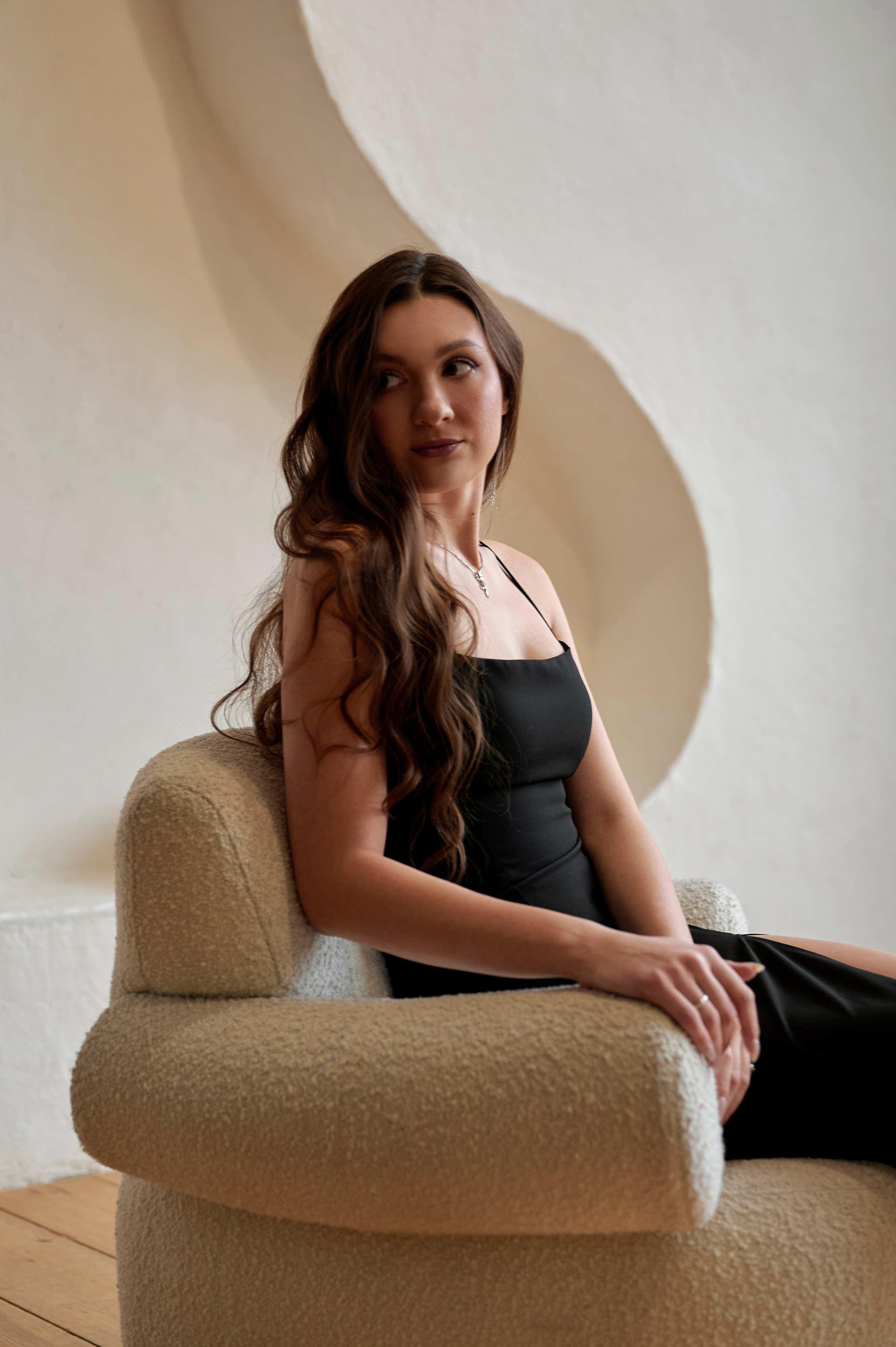 Предсвадебная лавстори в фотостудии. Анна Гончарова свадебный и репортажный фотограф в Москве