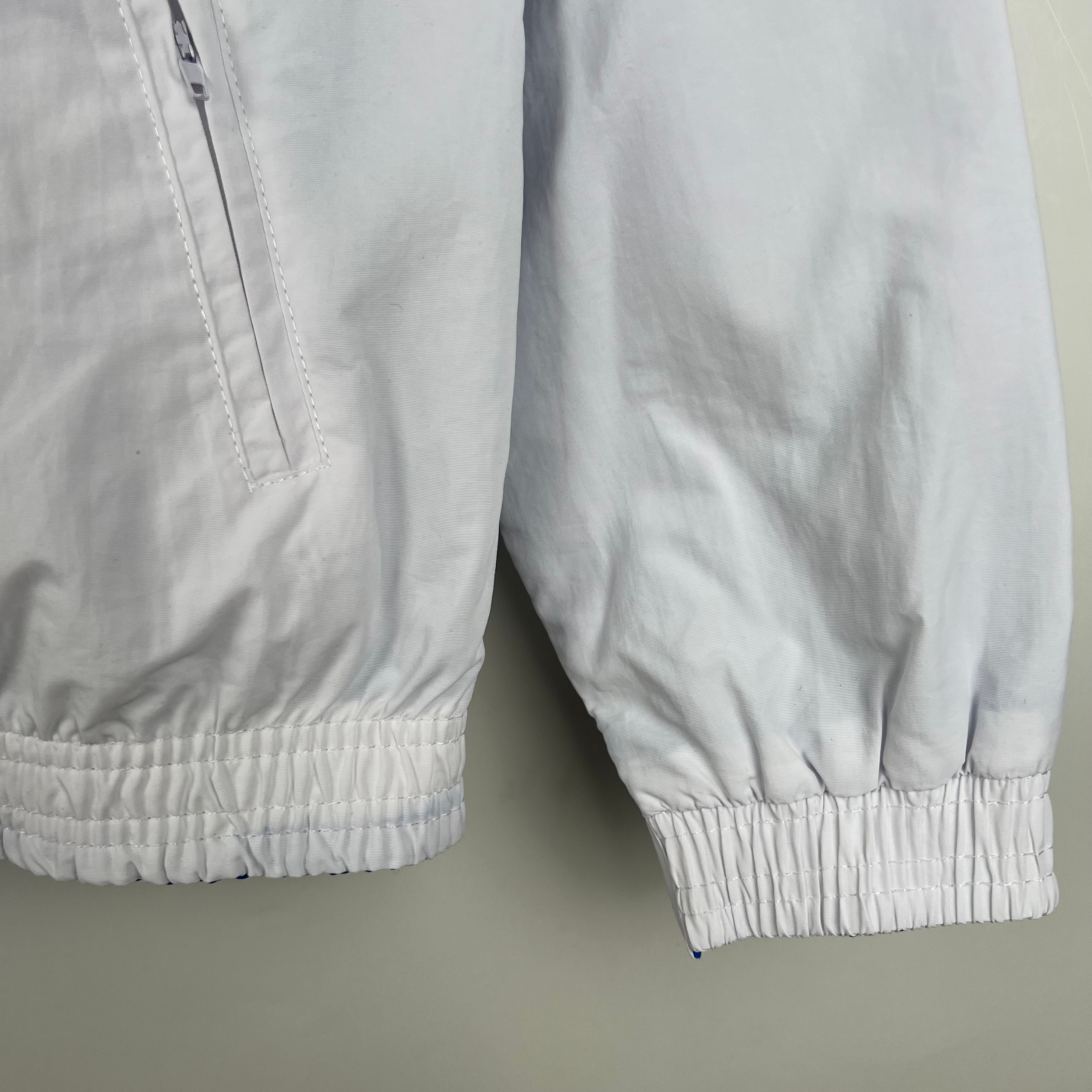 Заказать ветровку Riyadh 2023-2024 имеет две стороны. Футбольный магазин — ssw_magazin