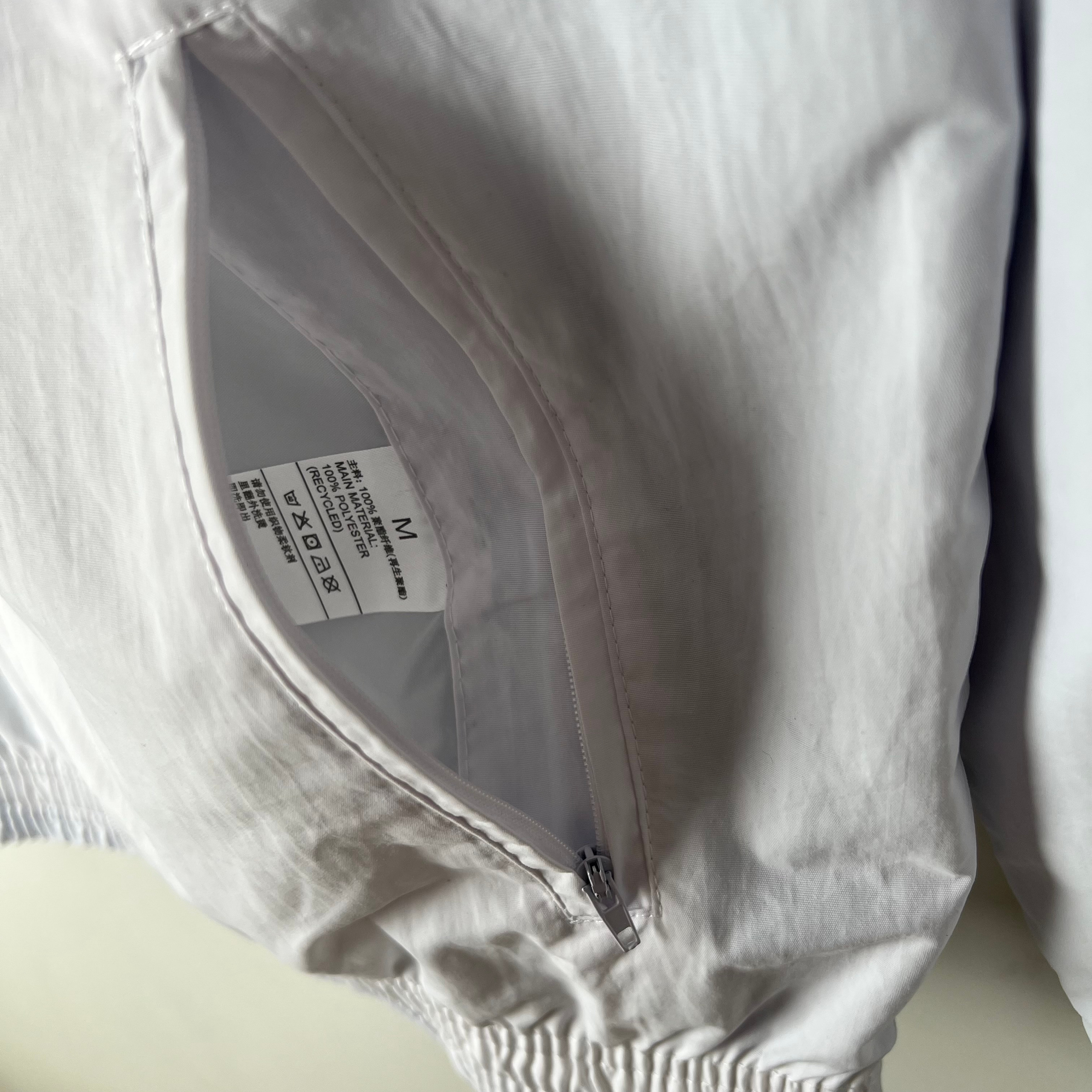 Заказать ветровку Riyadh 2023-2024 имеет две стороны. Футбольный магазин — ssw_magazin