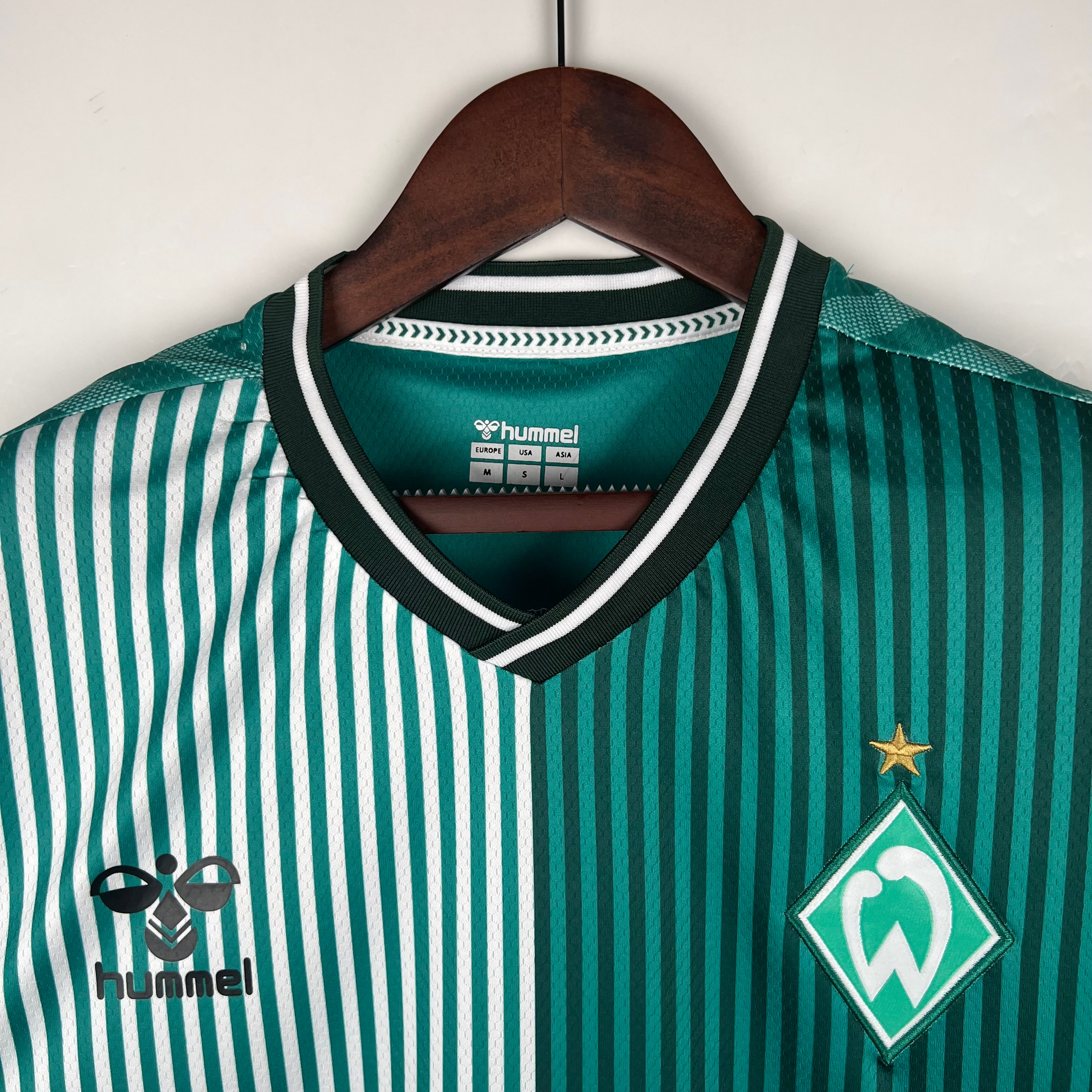 Домашняя футболка Werder Bremen 2023/2024. Футбольный магазин — ssw_magazin