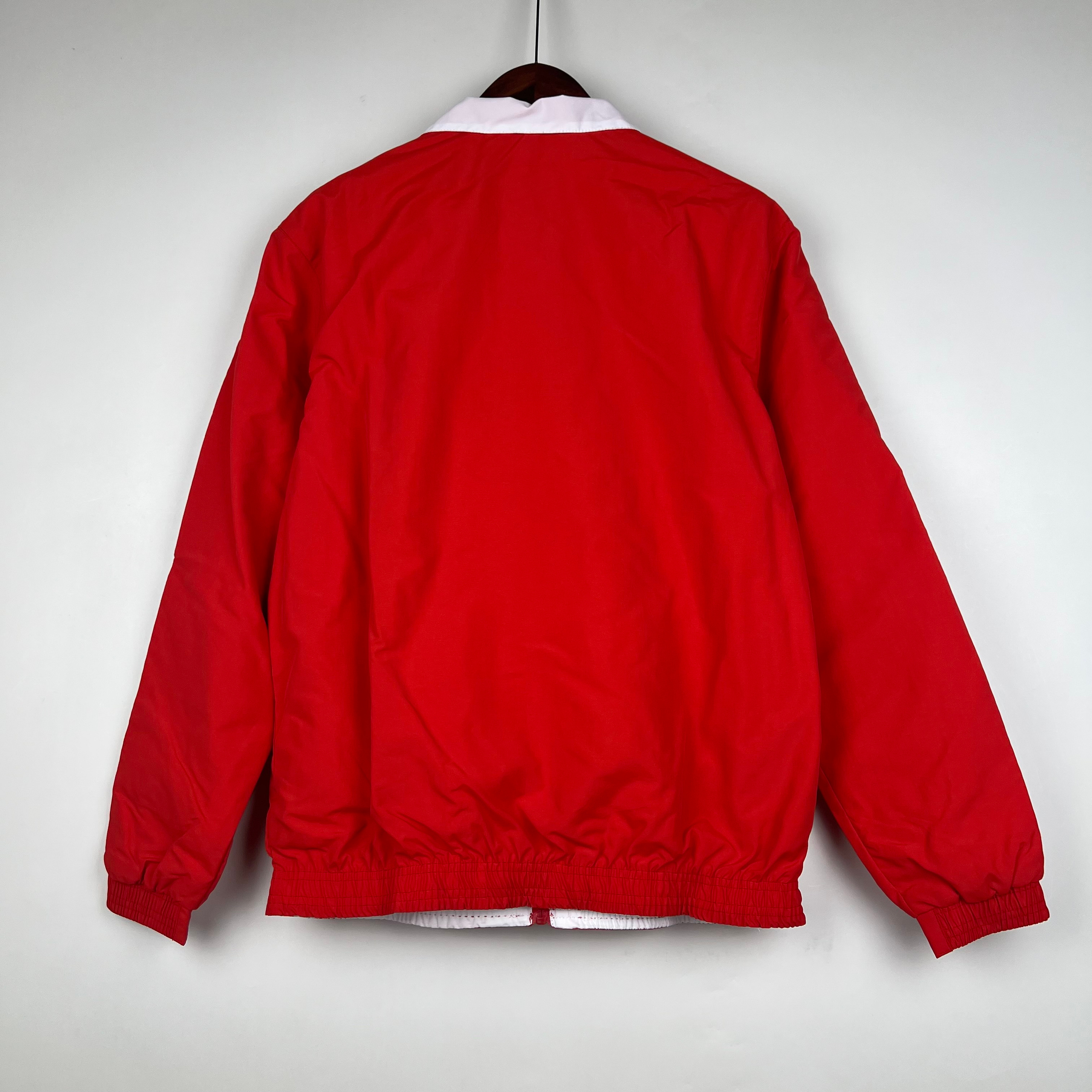 Ветровка Ajax FC купить по цене 4900 рублей. Футбольный магазин — ssw_magazin