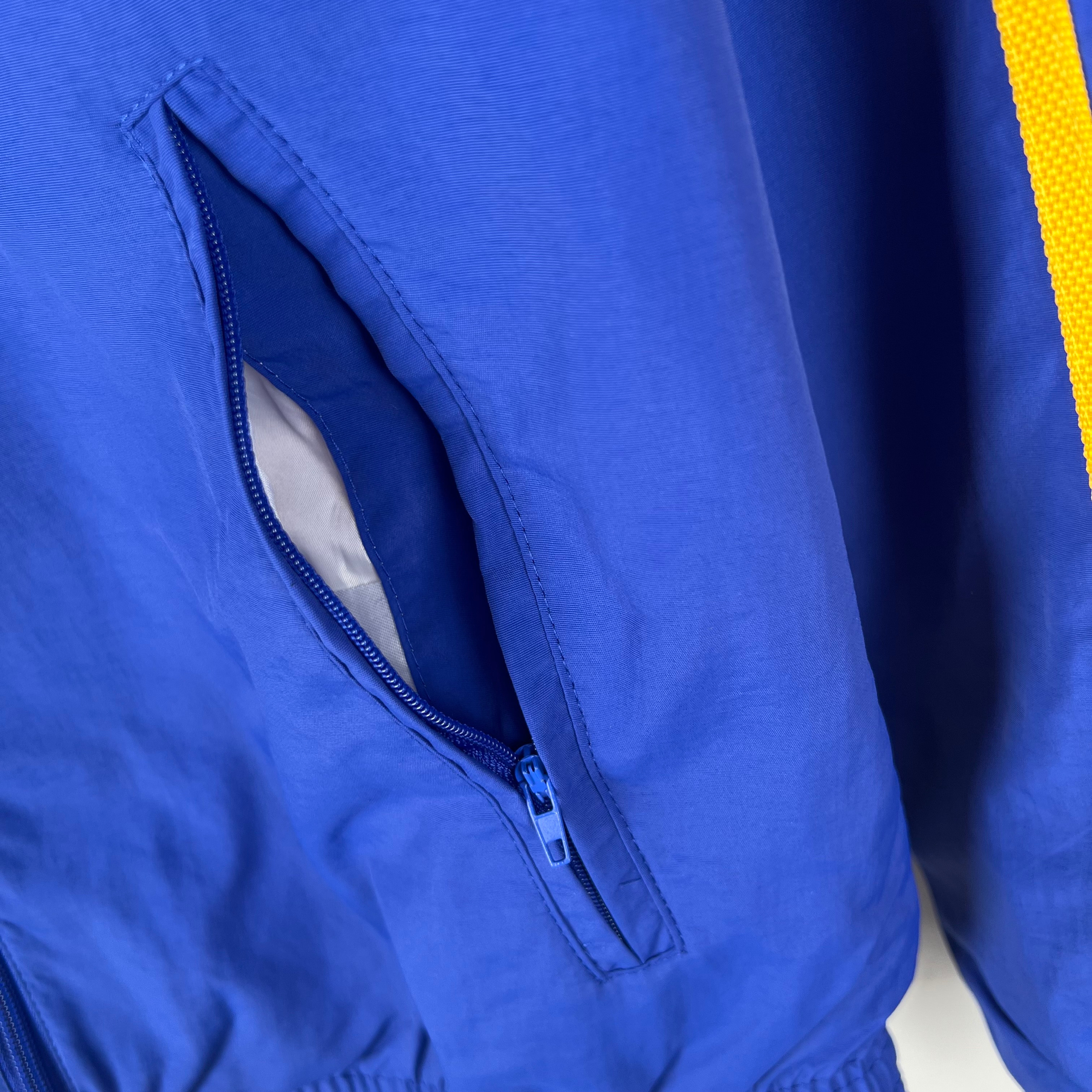 Купить куртку Juventus 2023-2024. Футбольный магазин — ssw_magazin