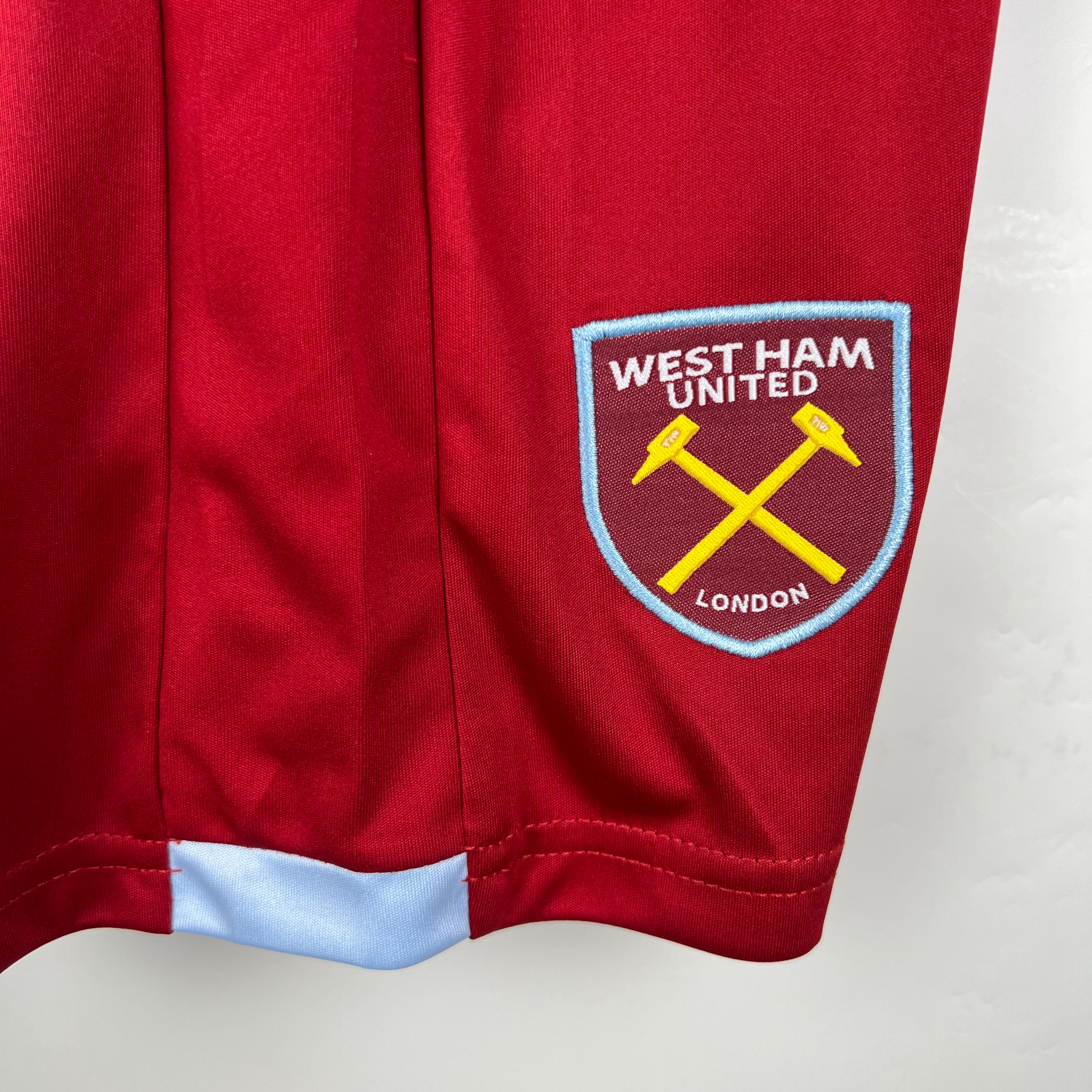 Домашняя футболка детская West Ham United 2023-2024. Футбольный магазин — ssw_magazin