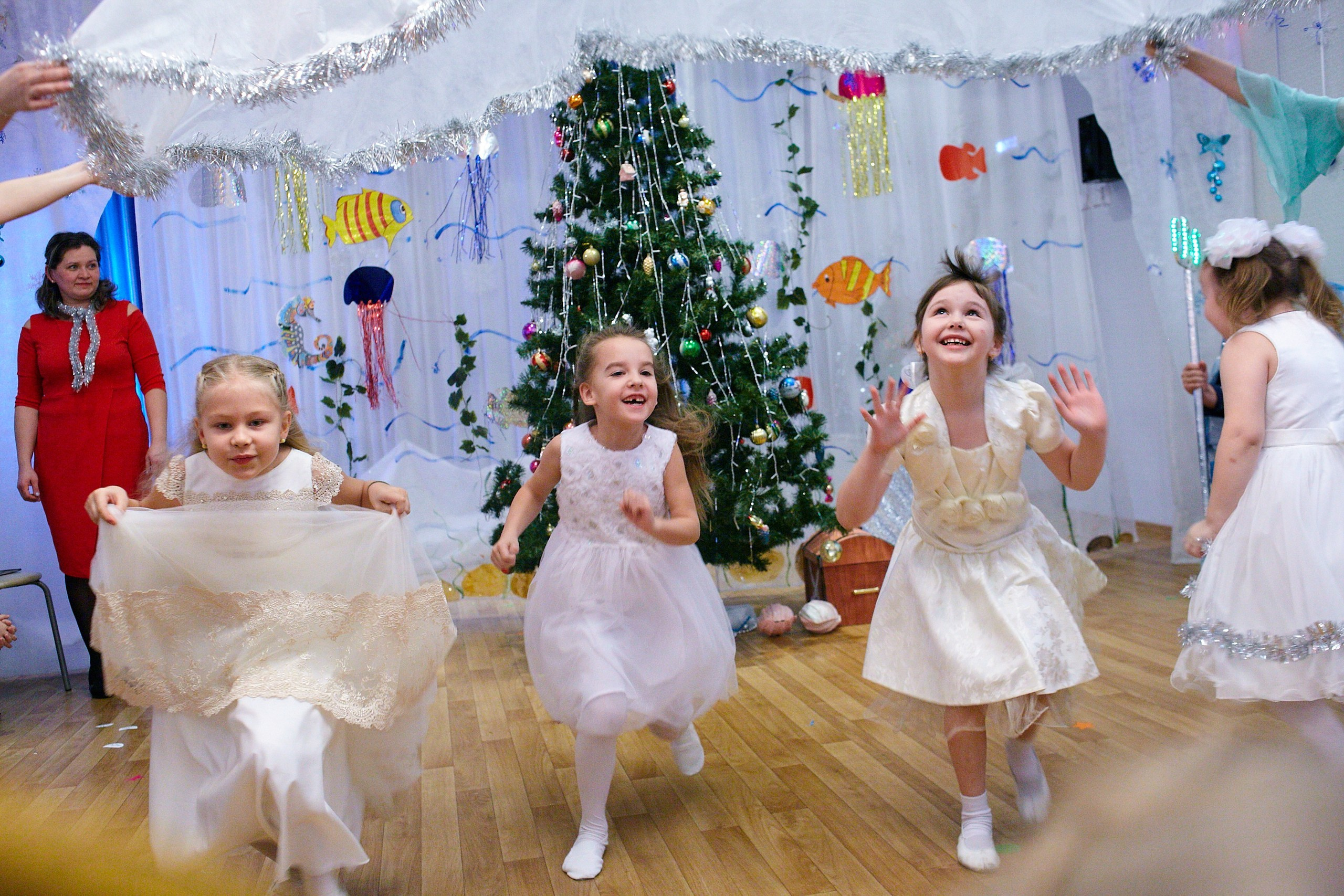 Новогодний утренник. Выпускной альбом Новосибирск