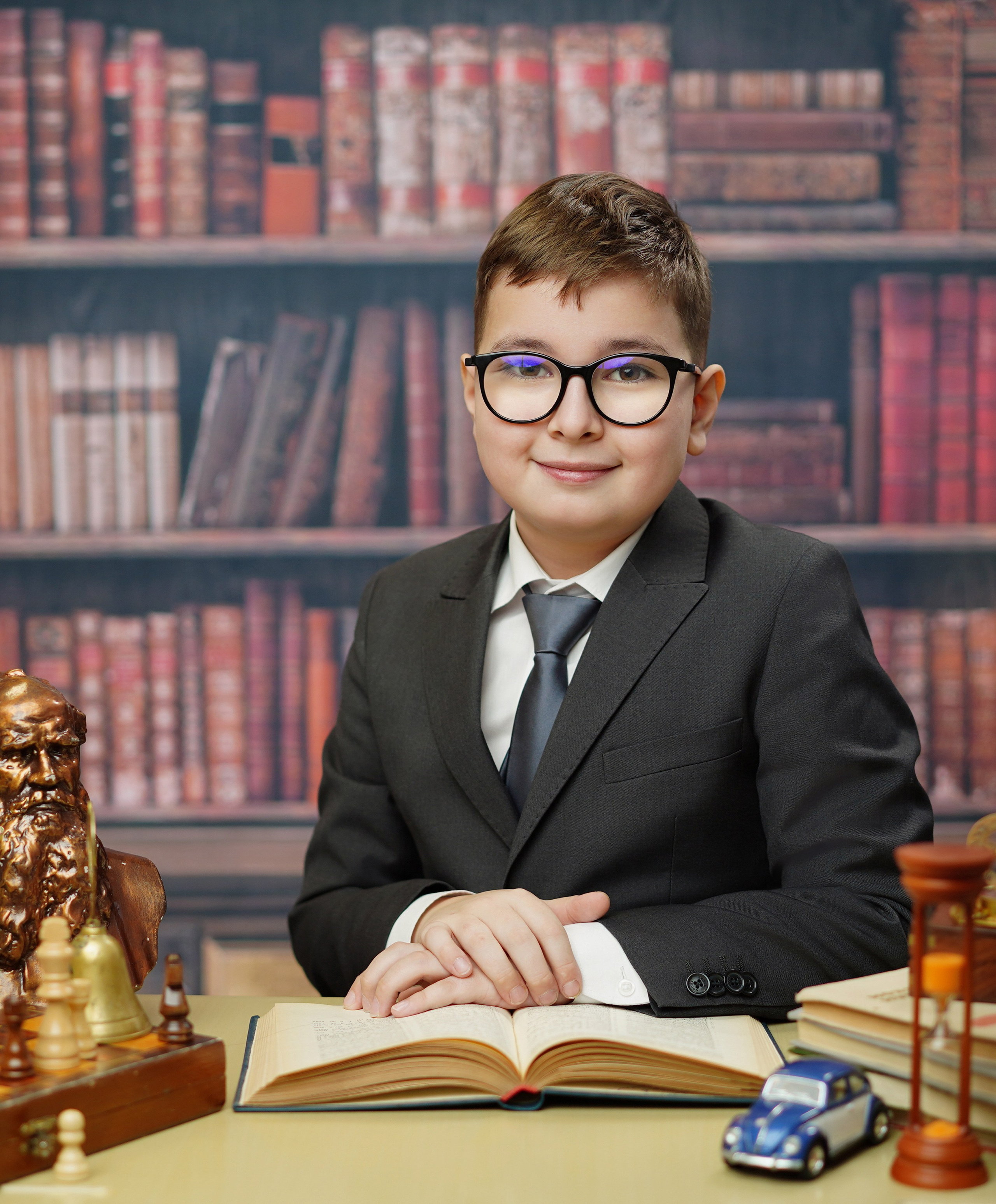 Стили портретов в начальной школе. GOTRA — выпускные альбомы в Тюмени