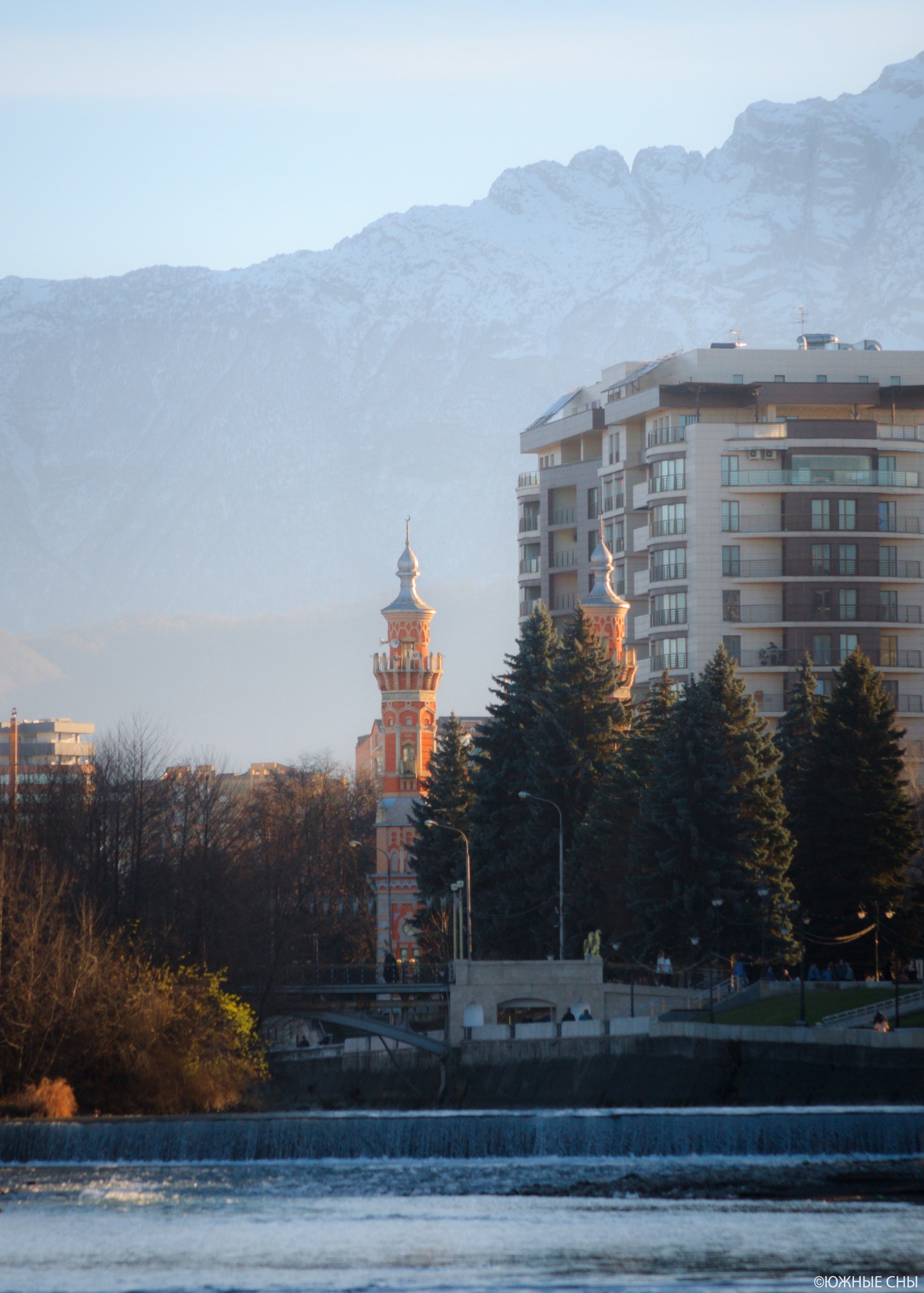 Суннитская мечеть Мухтарова во Владикавказе