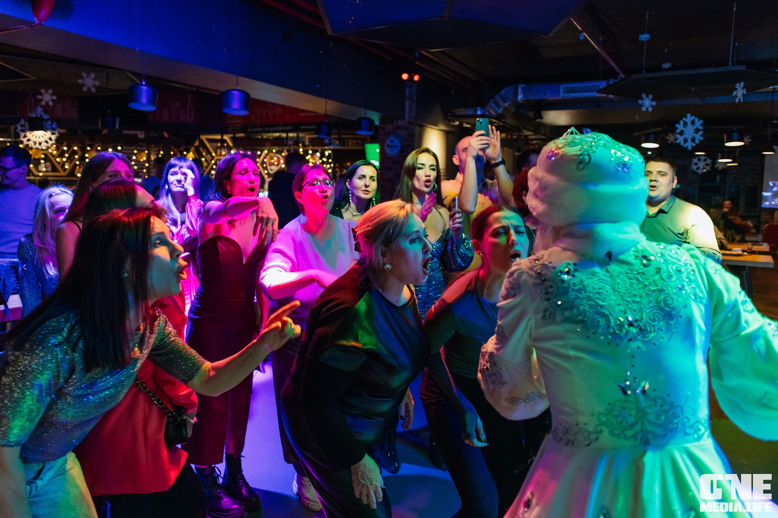 Фоторепортаж из бара Барре. One Media Life: фоторепортажи, фотоотчеты с мероприятий и заведений