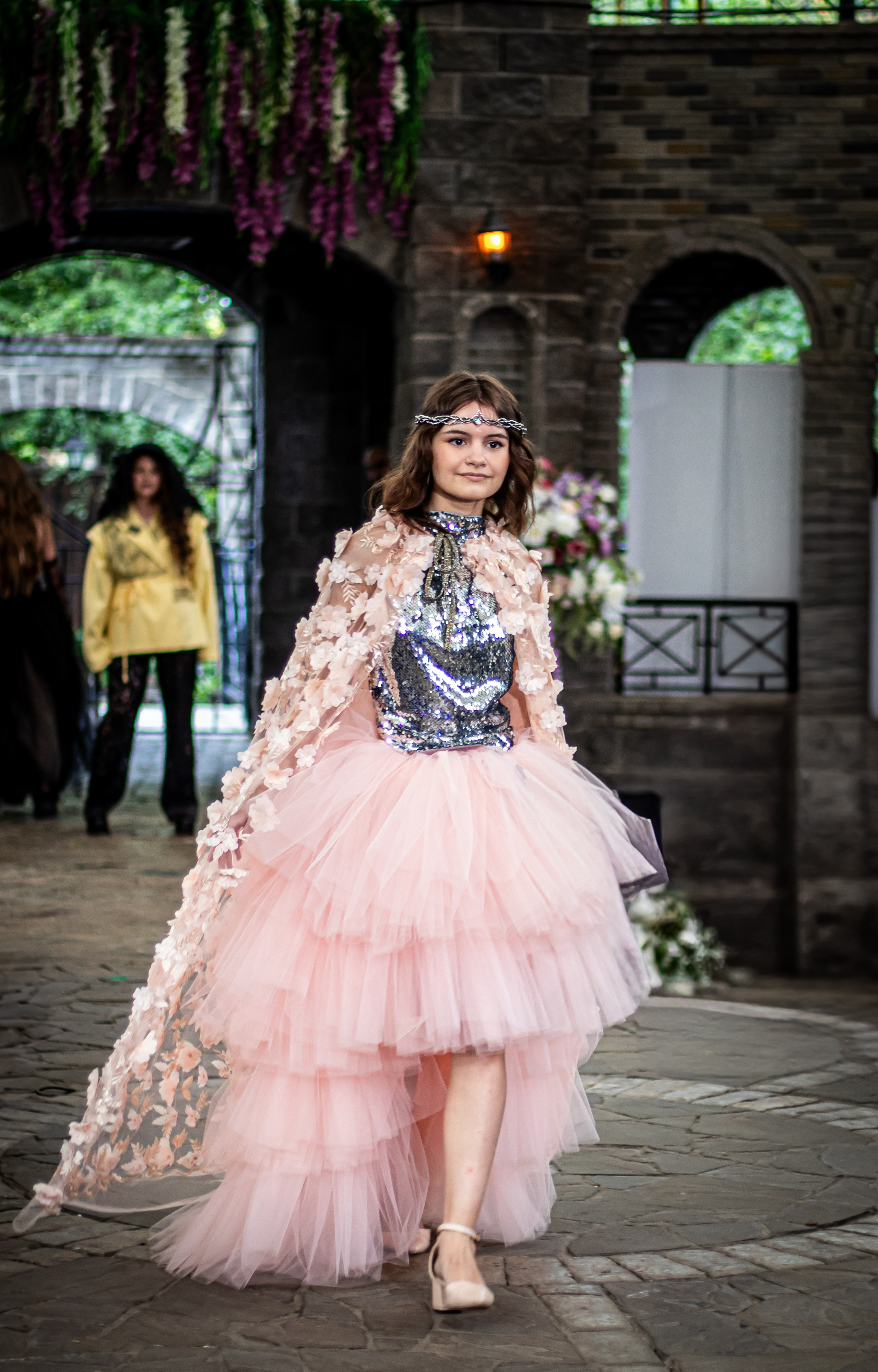 Fashion&Fantasy Show "Сон в летнюю ночь " Немчиновка-Парк Москва