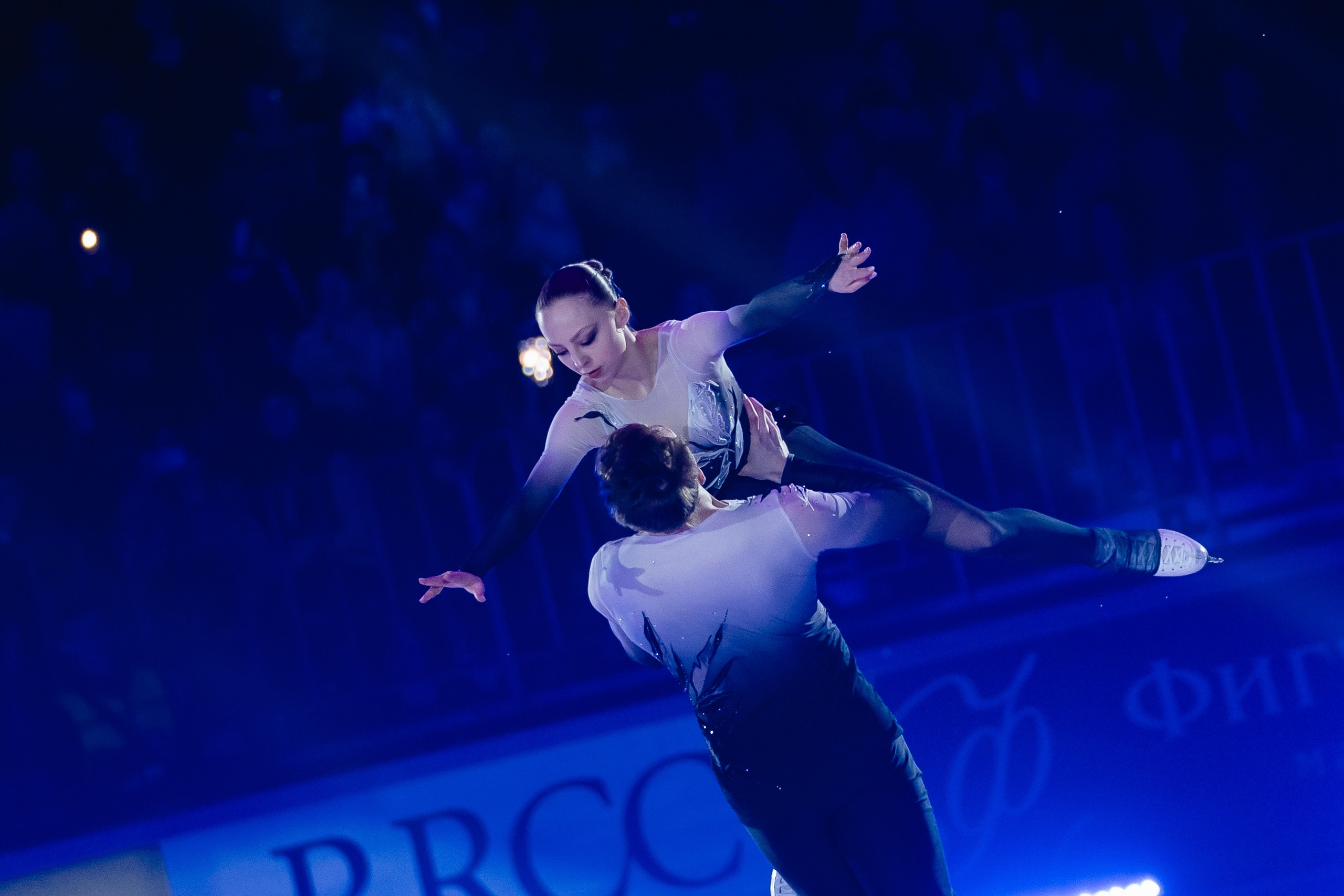 Шоу «Чемпионы на льду» в Новосибирске. Воробьева Ксения — Спортивный и танцевальный фотограф Новосибирск