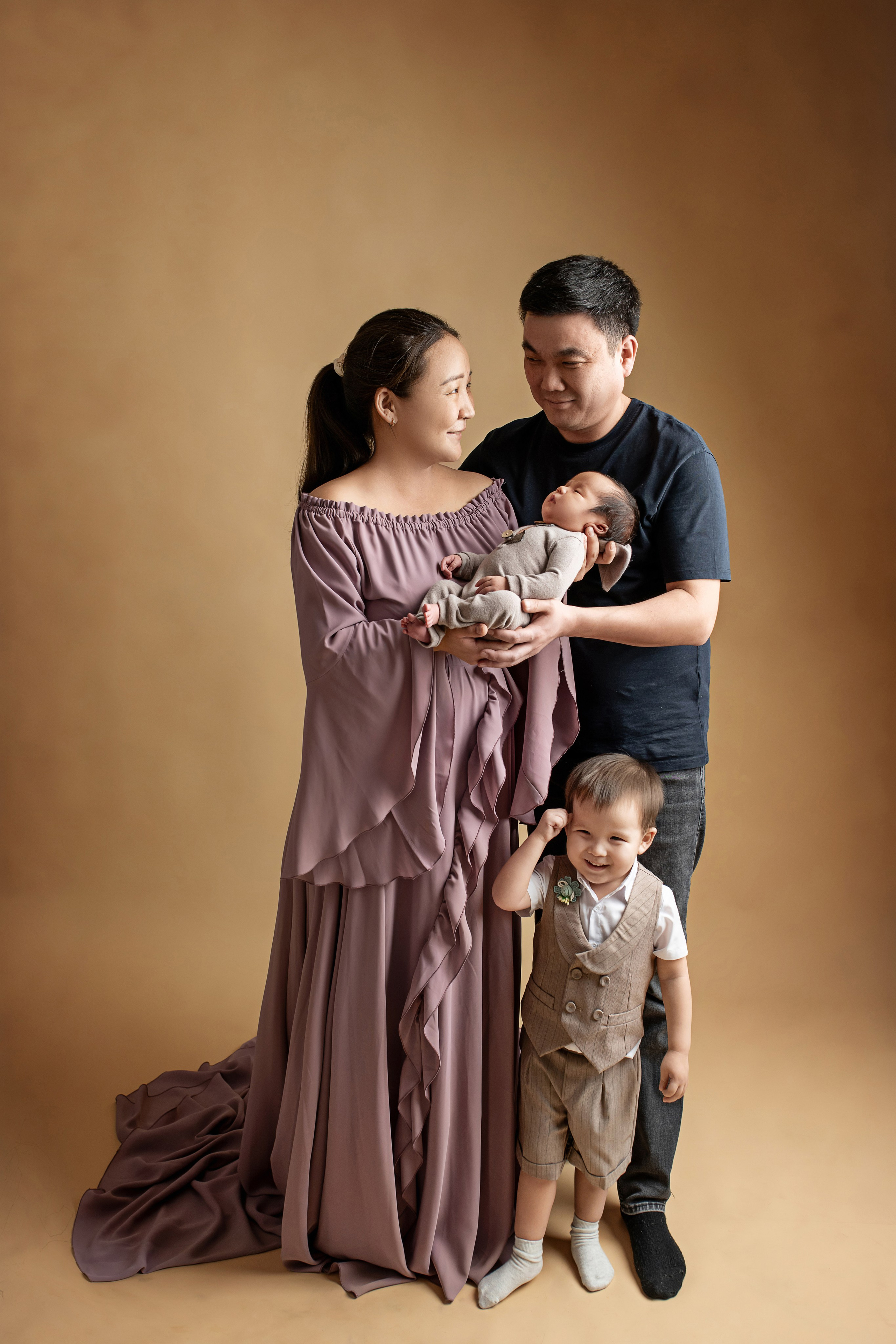 NEWBORN. Творческая команда Ульяшевы, свадебная и семейная фотография. Кахахста