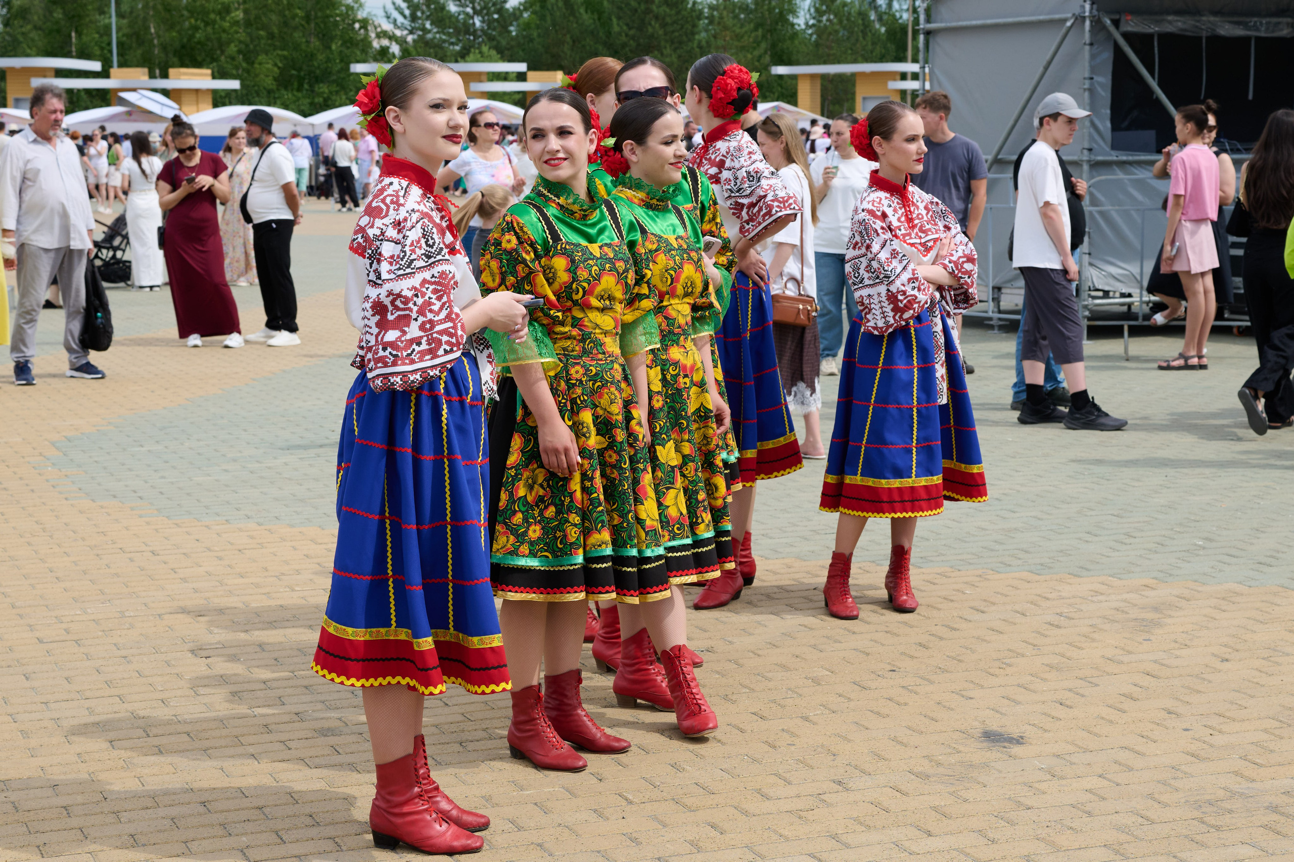 Фестиваль «Соцветие» 2026. Сургут. Студия по производству фото и видеоконтента «АППЕРТУРА»